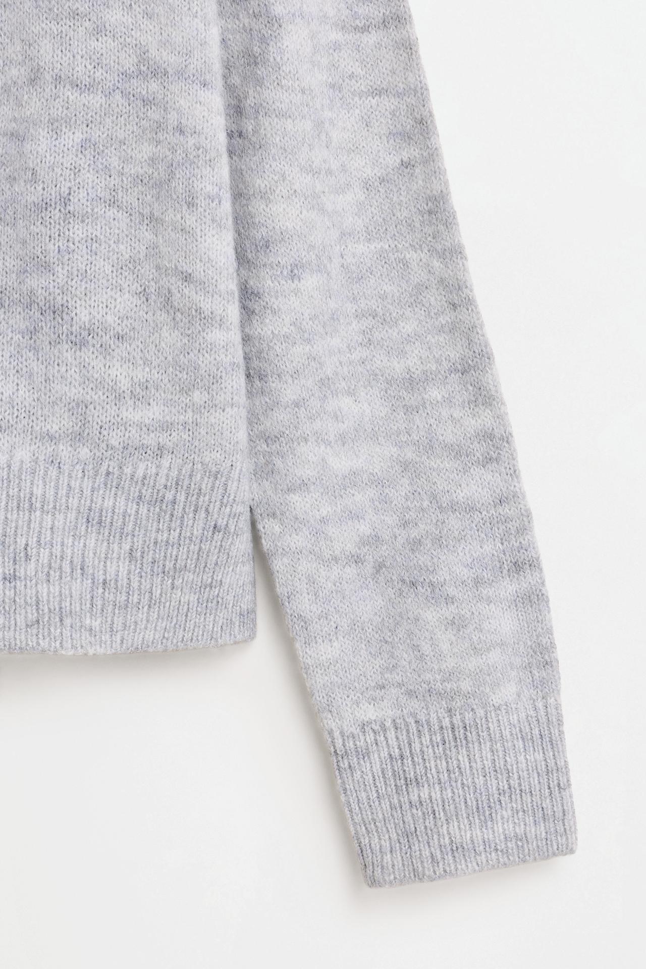 Fluffy knit sweater — PEARL MARL