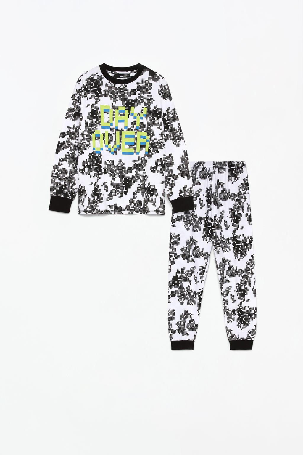 Game over pyjama co-ord