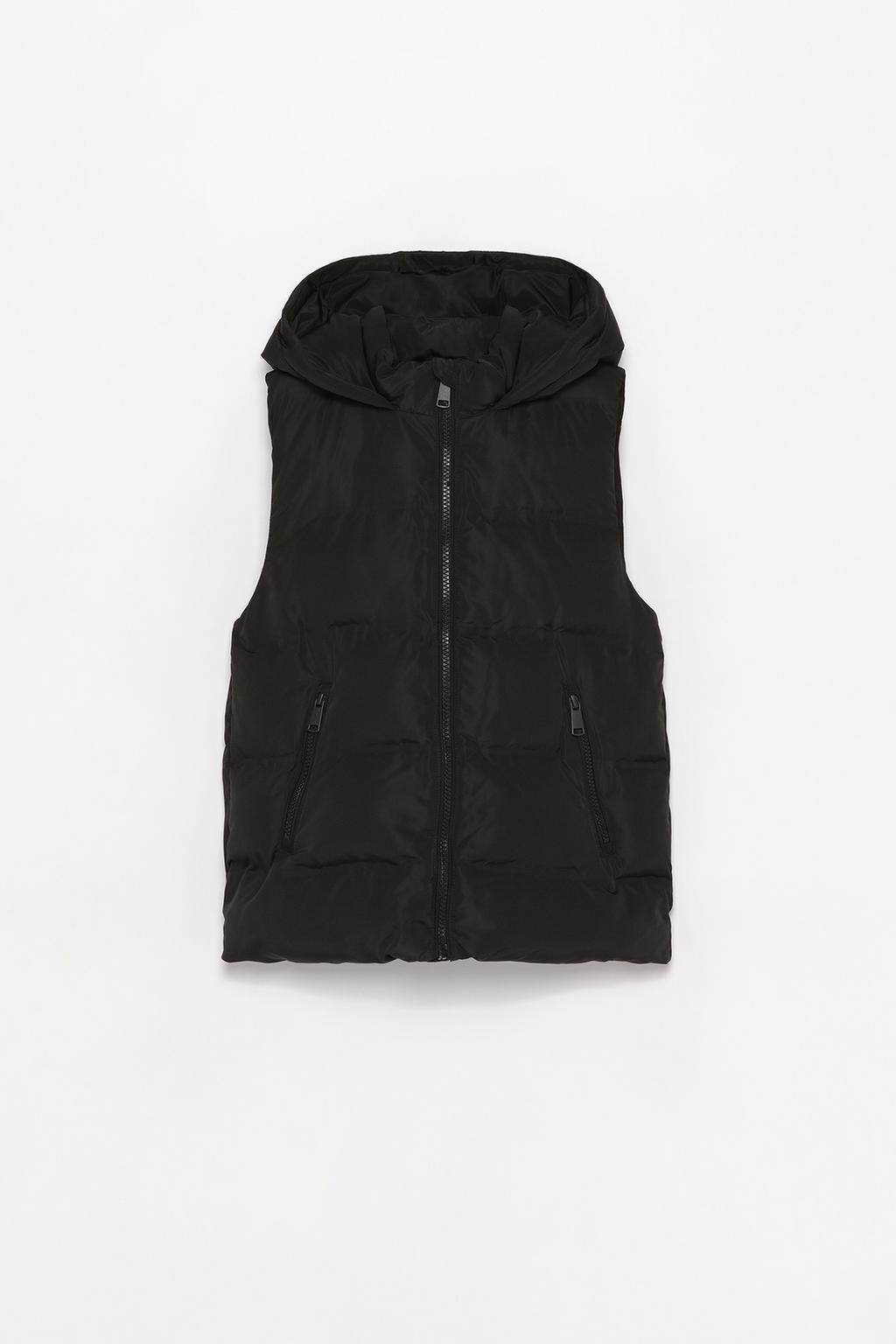 Long quilted gilet with hood