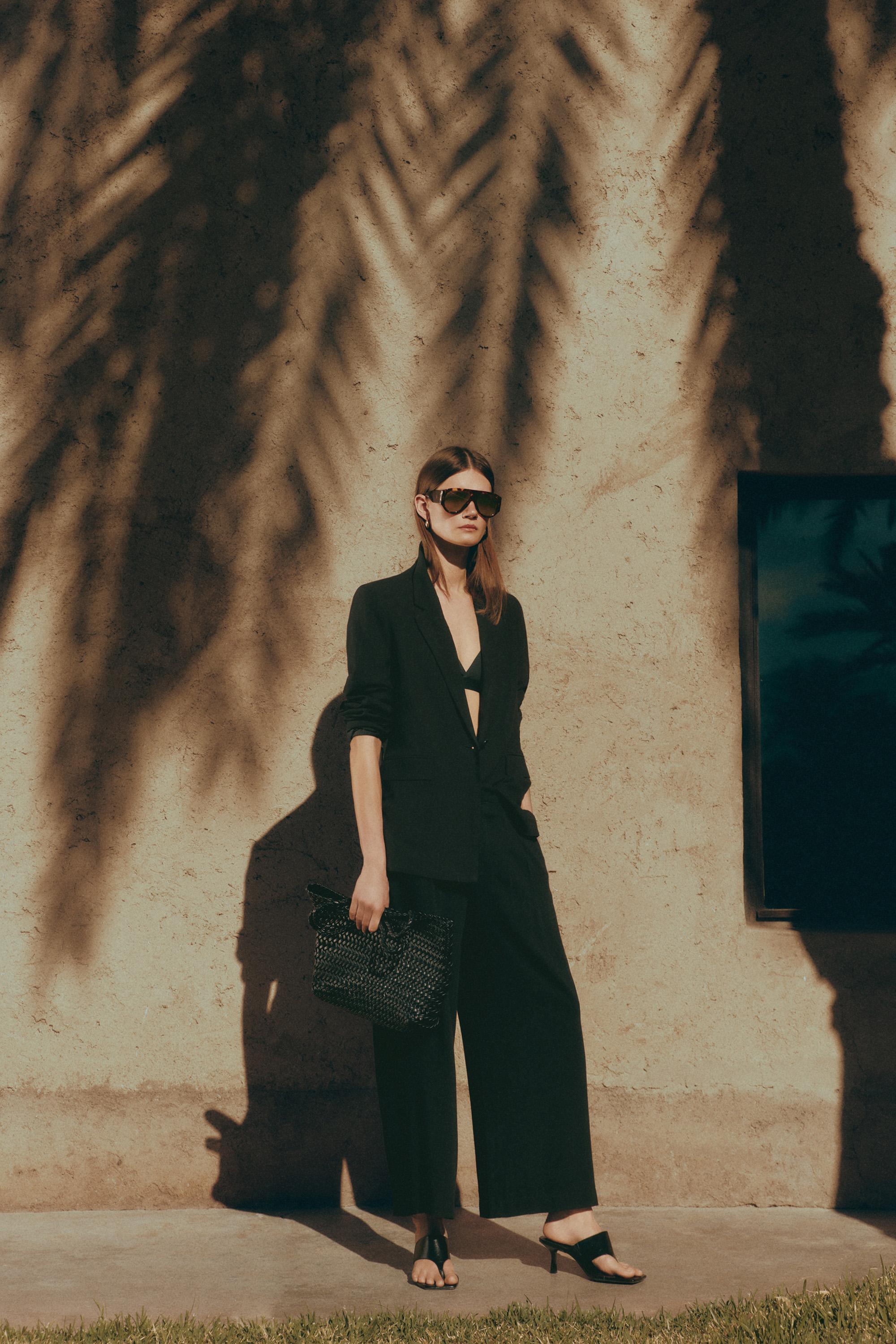 Rustic trousers — BLACK