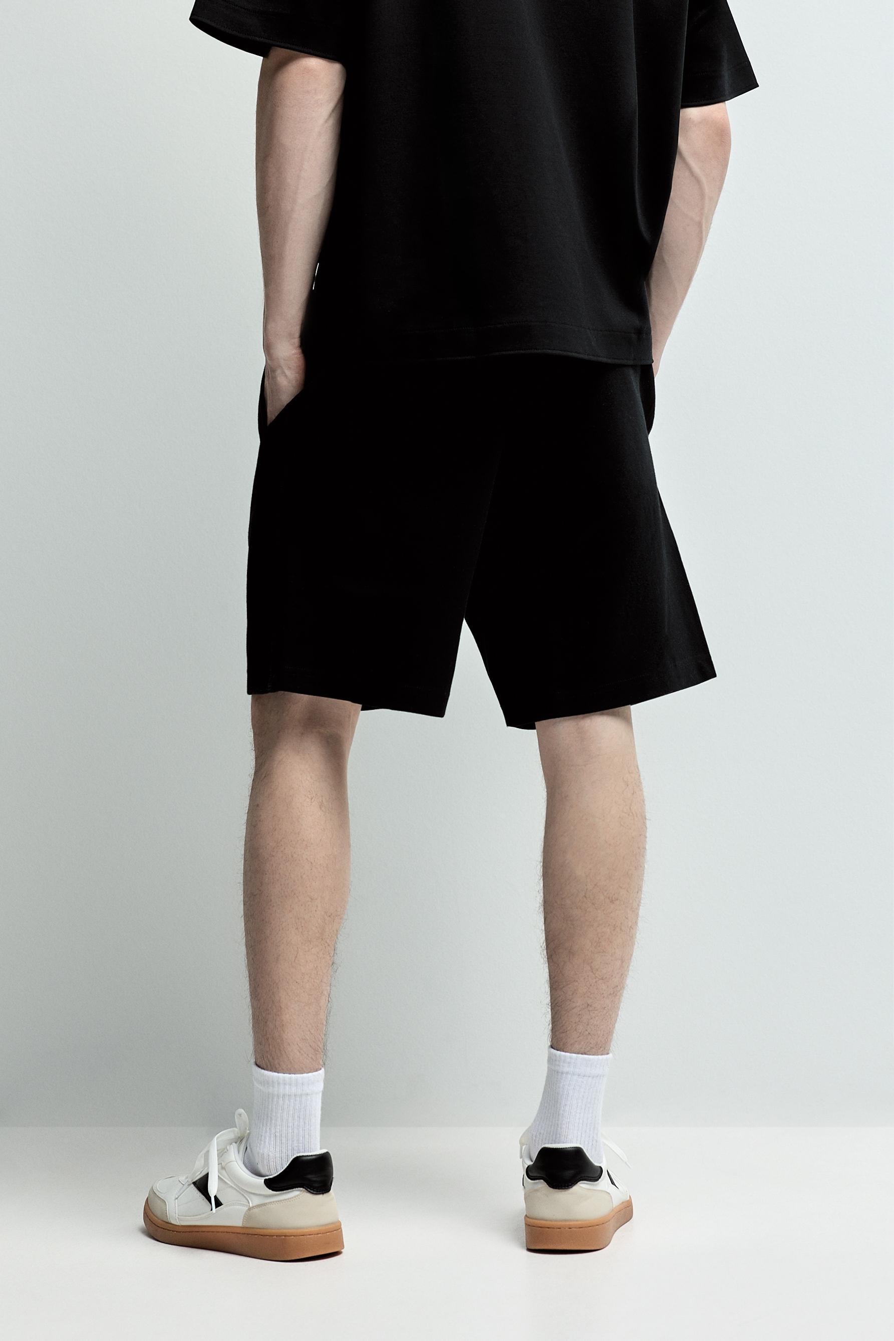 Interlock Bermuda shorts — BLACK