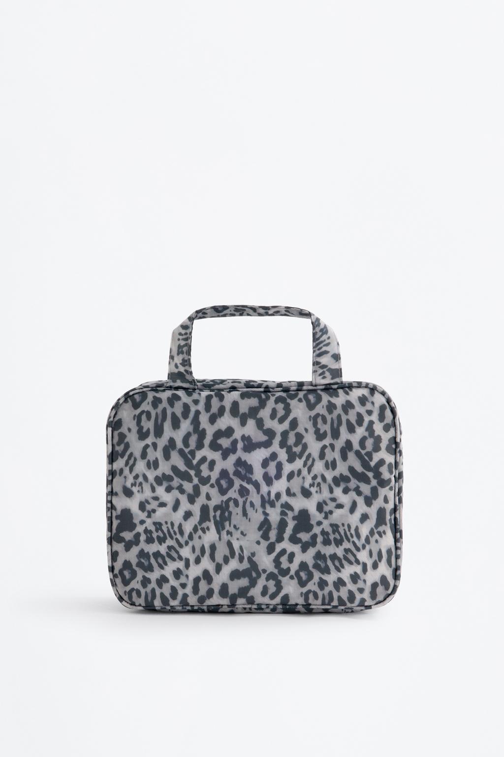 Neceser desplegable con gancho