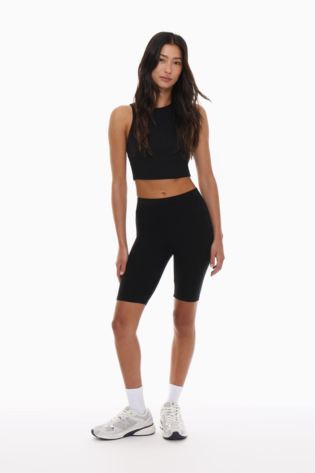 Legging galtzak, txirrindularien antzekoak