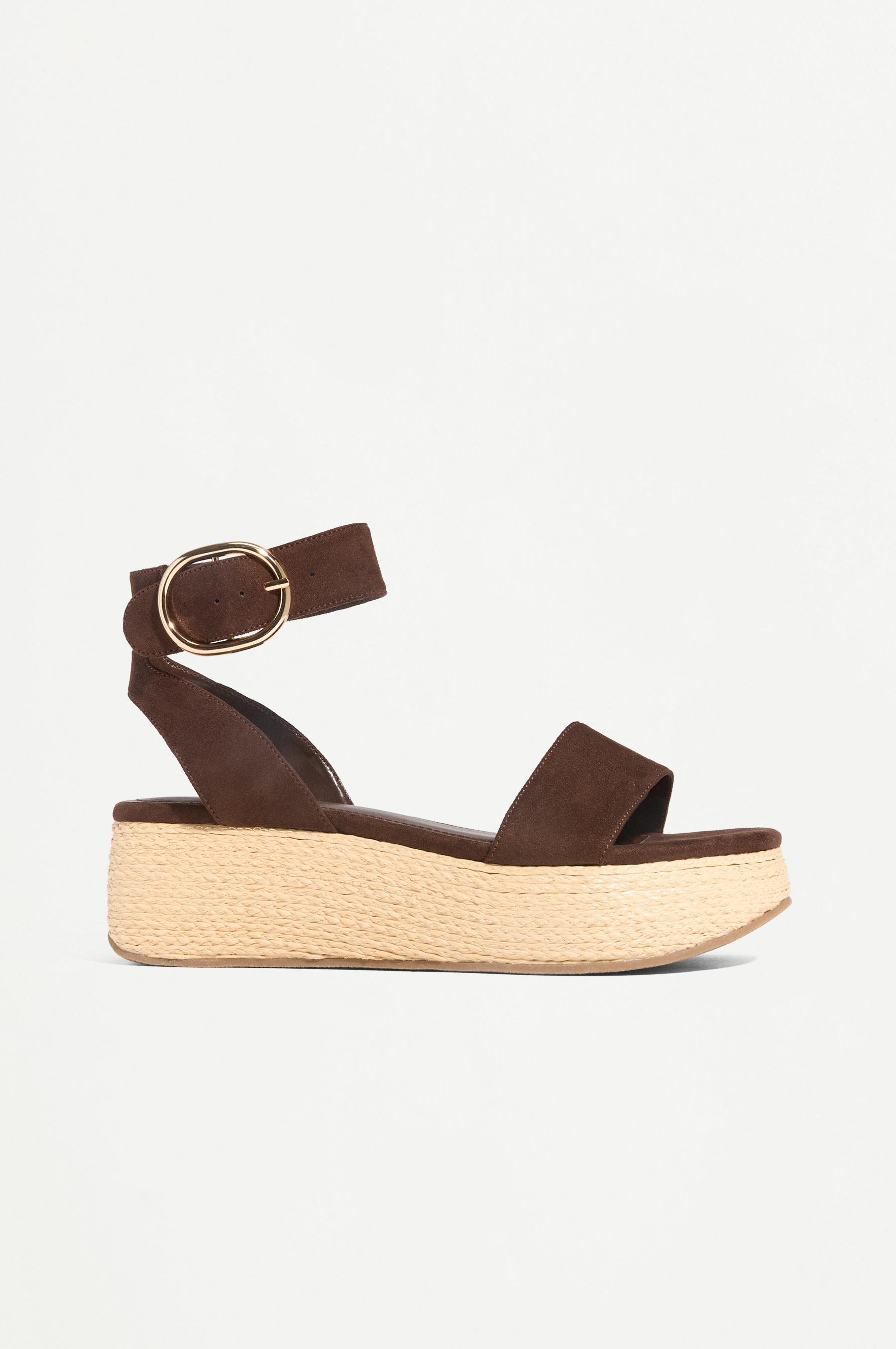 Platform sandal — BROWN