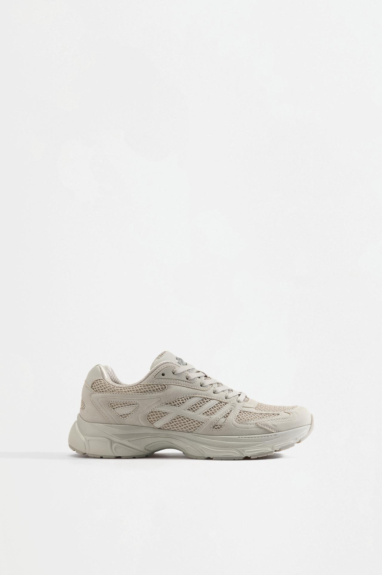 Multi-piece trainers — GREY