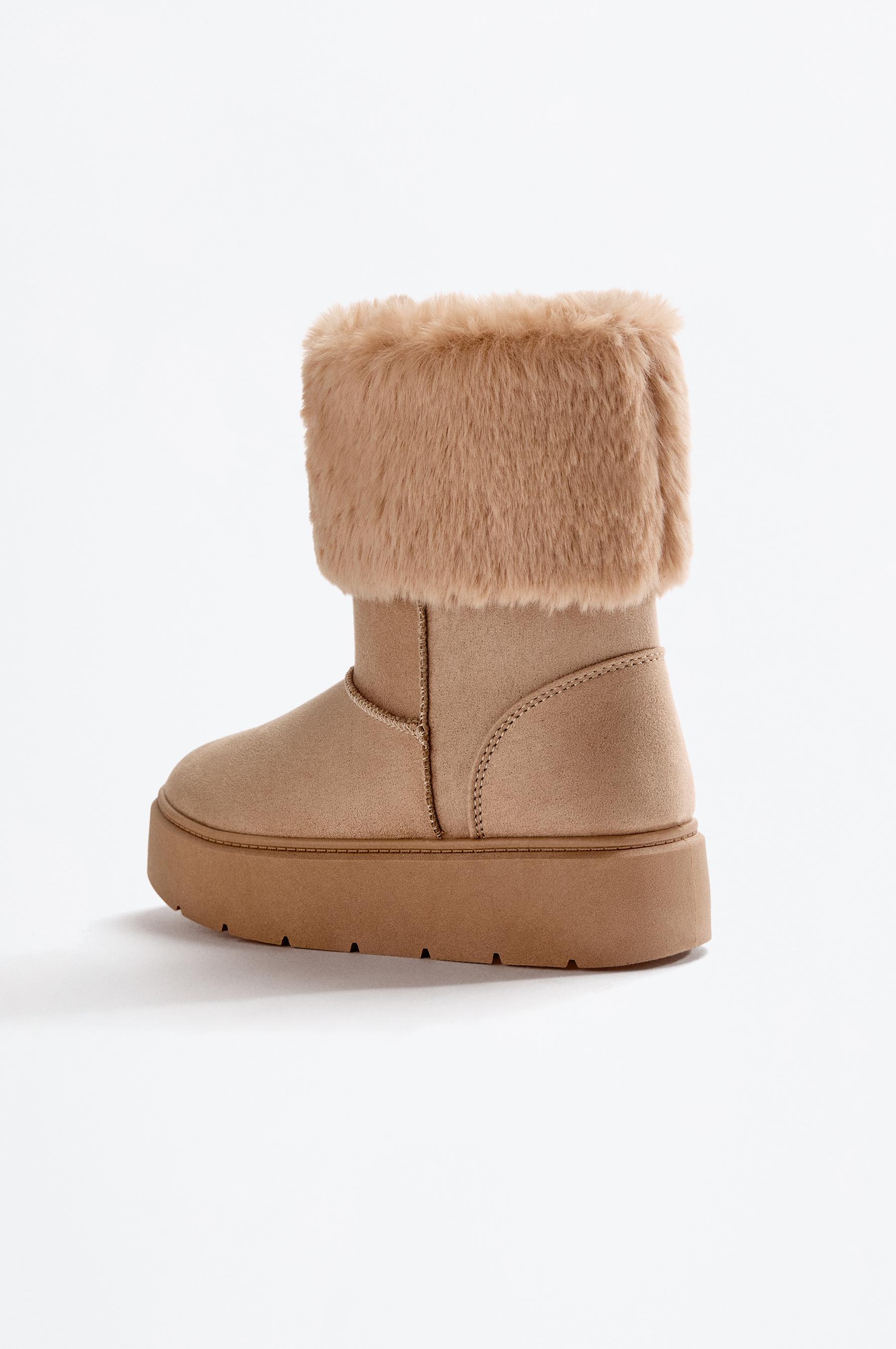 Faux fur collar boots — BROWN