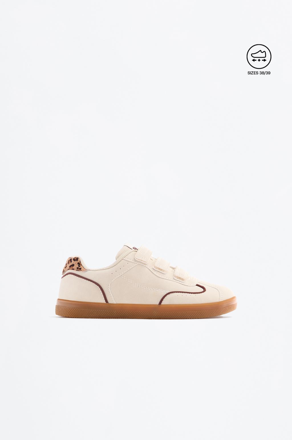 Zapatilla retro animal print