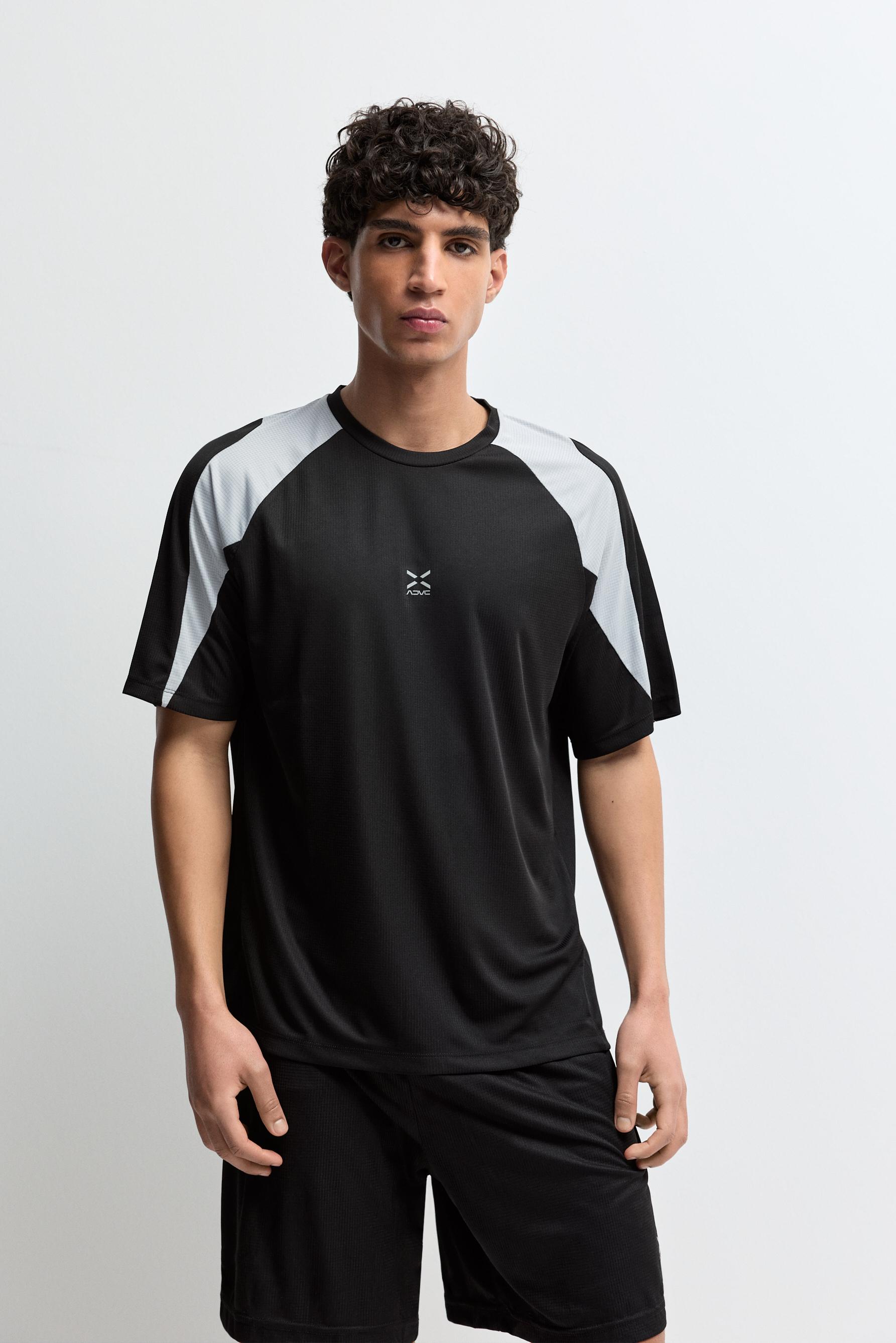 Camiseta deportiva color block