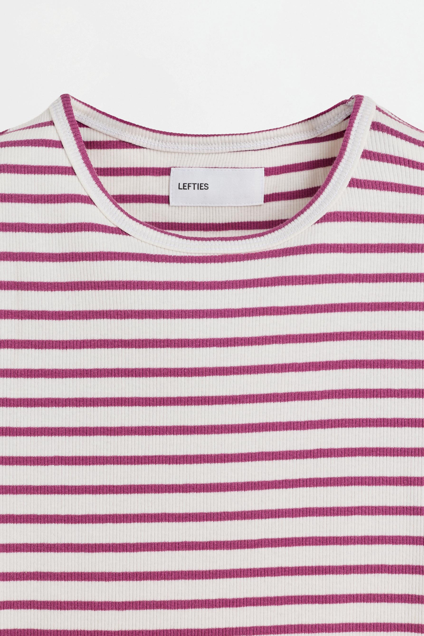 Short sleeve T-shirt — ECRU/MAROON