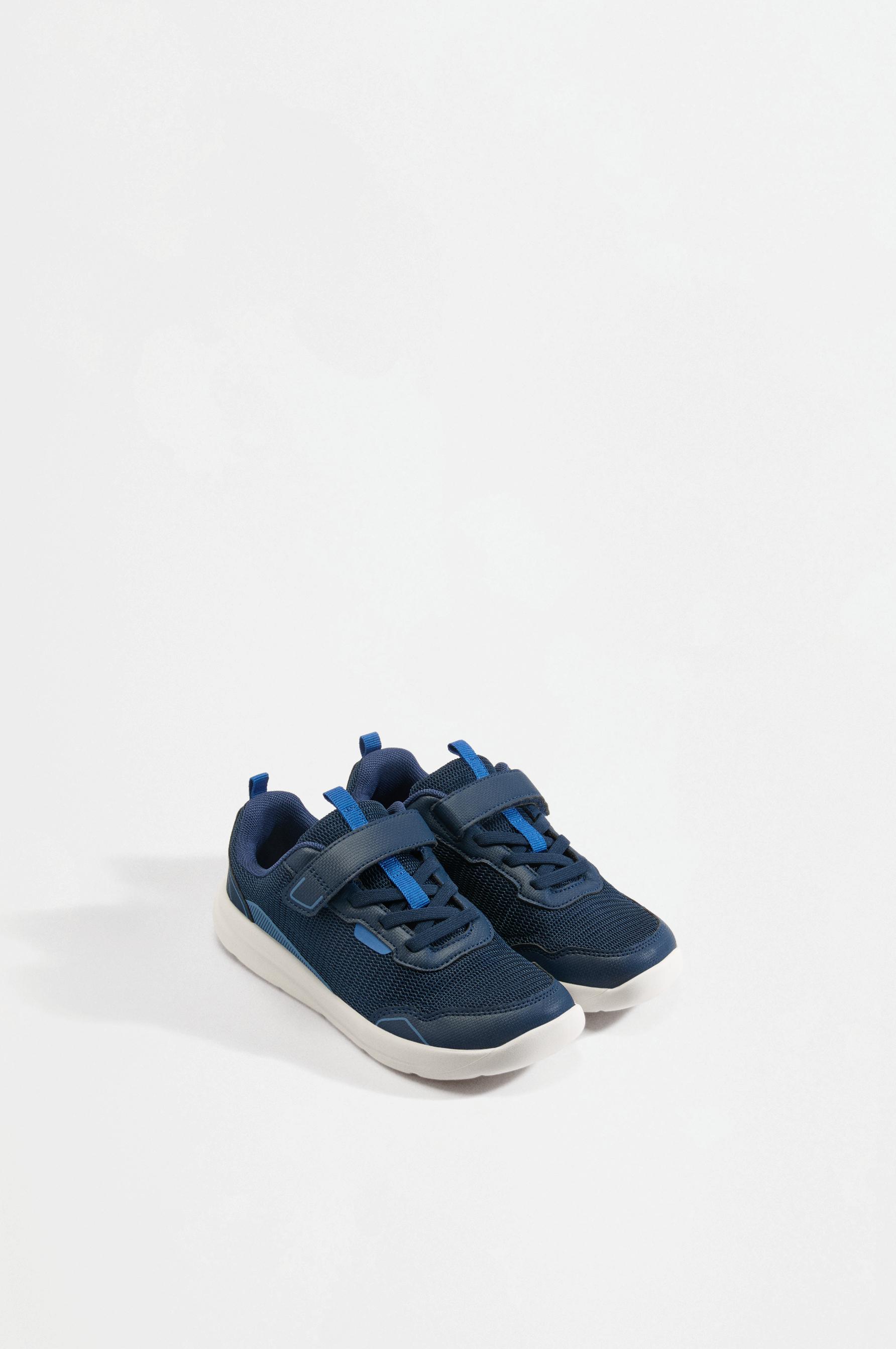 Barefoot sneakers — BLUE