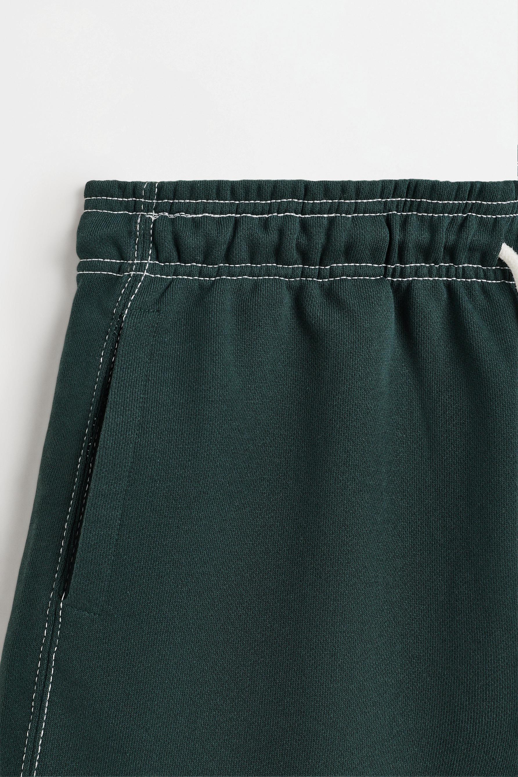 Contrast stitch tracksuit shorts — DARK GREEN