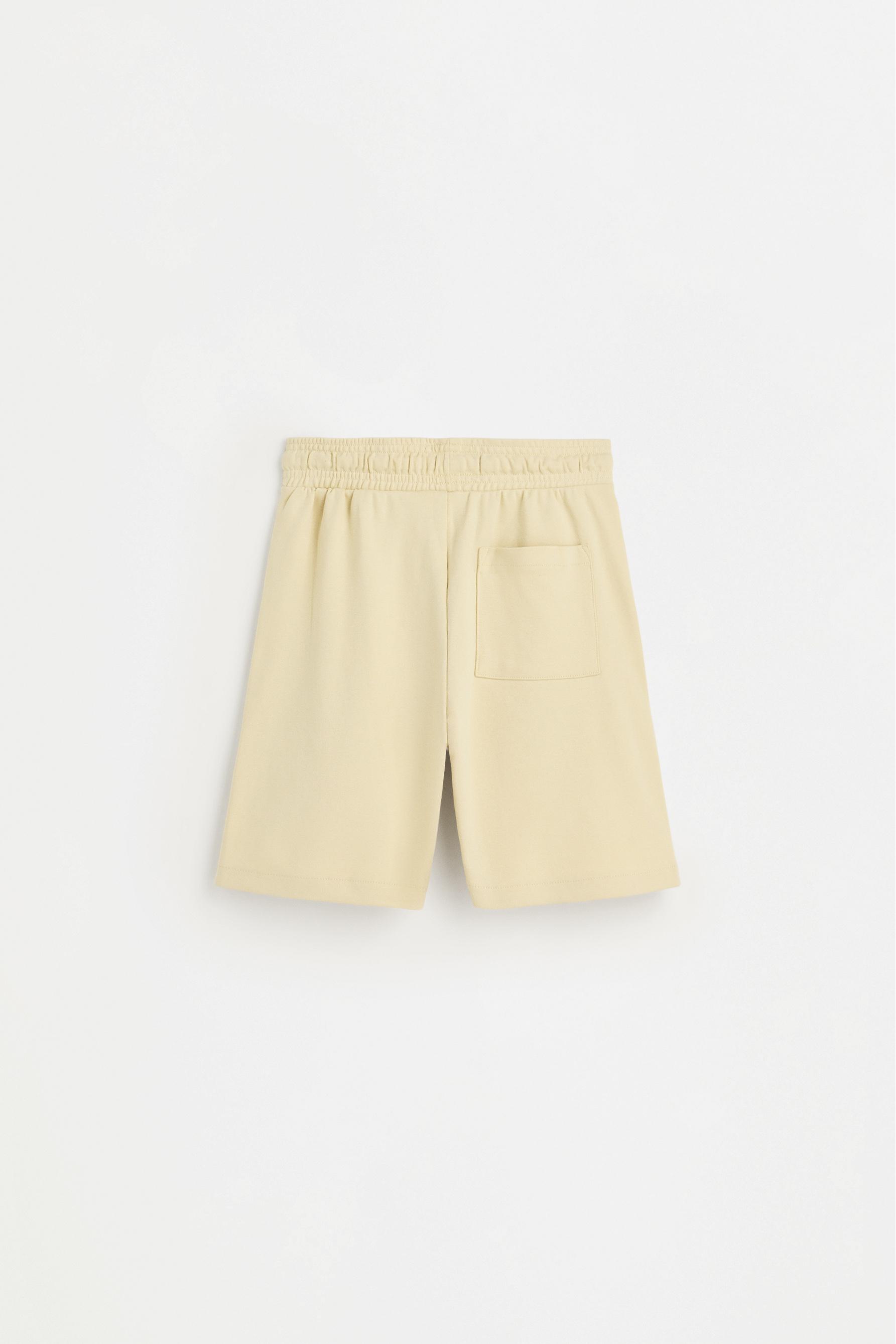 Interlock Bermuda shorts — VANILLA