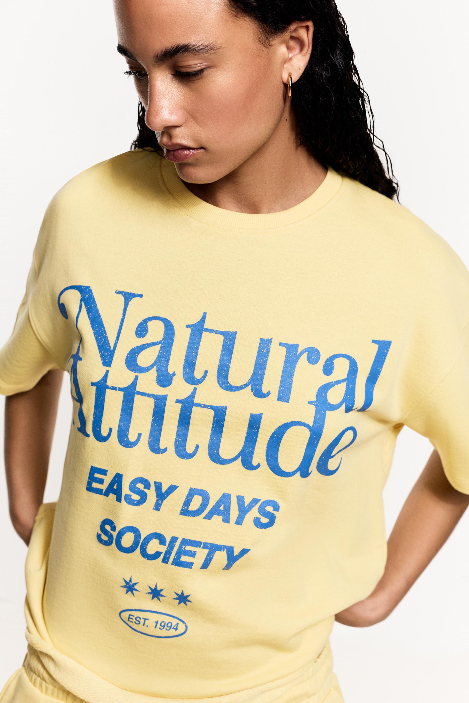 Printed short sleeve sweatshirt — PALE YELLOW