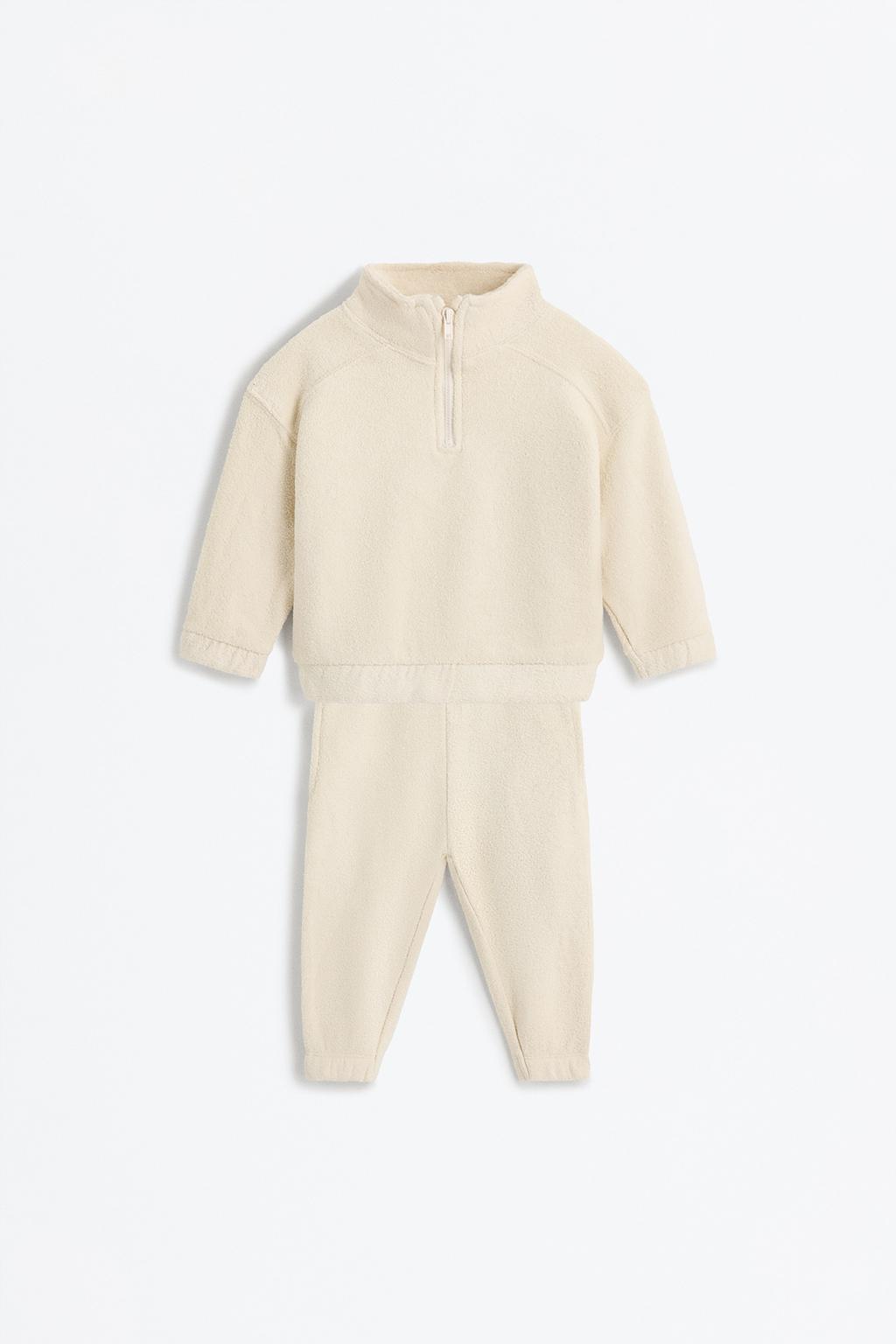 Sweatshirt and trousers shearling effect co-ord