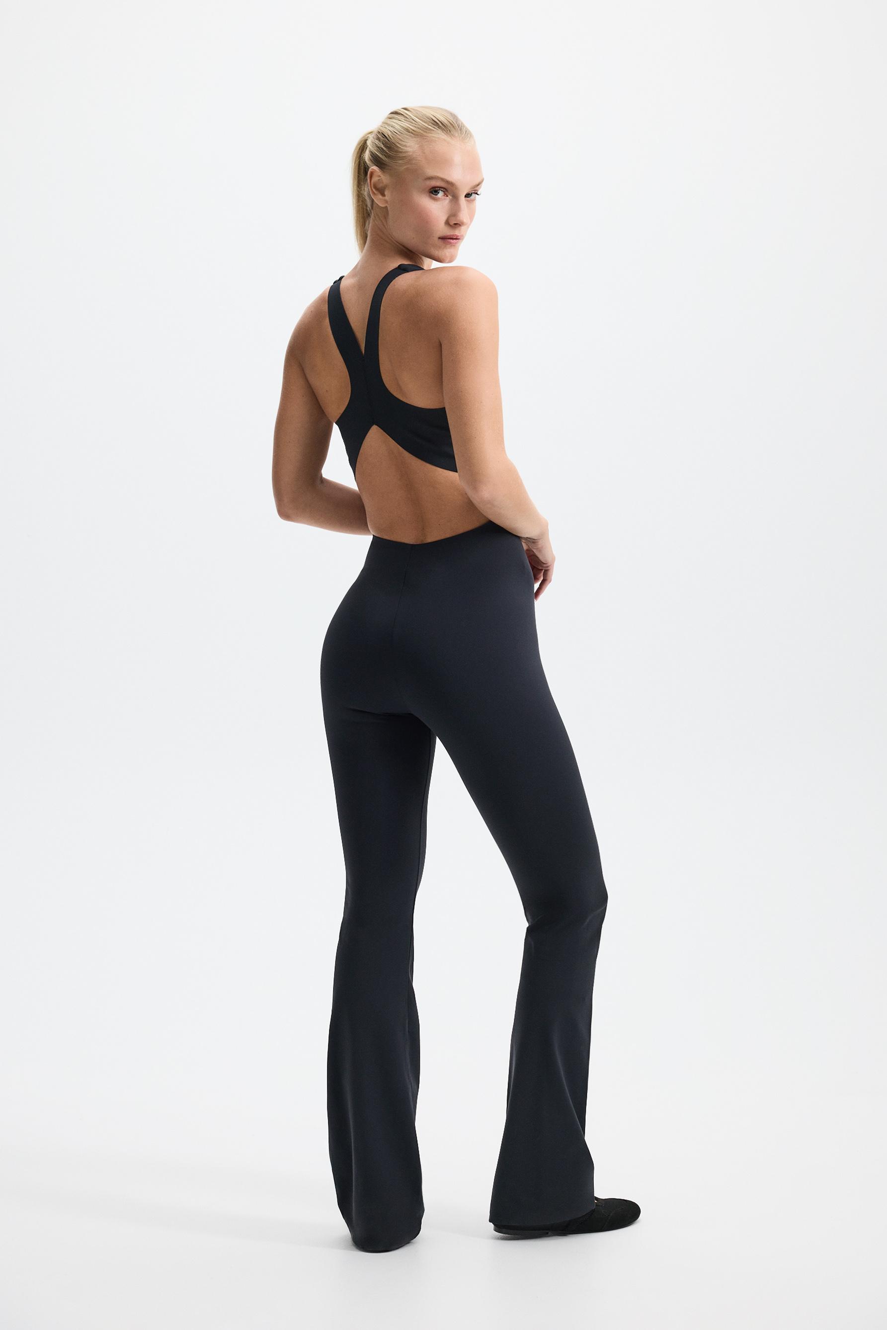 Shaping effect sports jumpsuit — BLACK