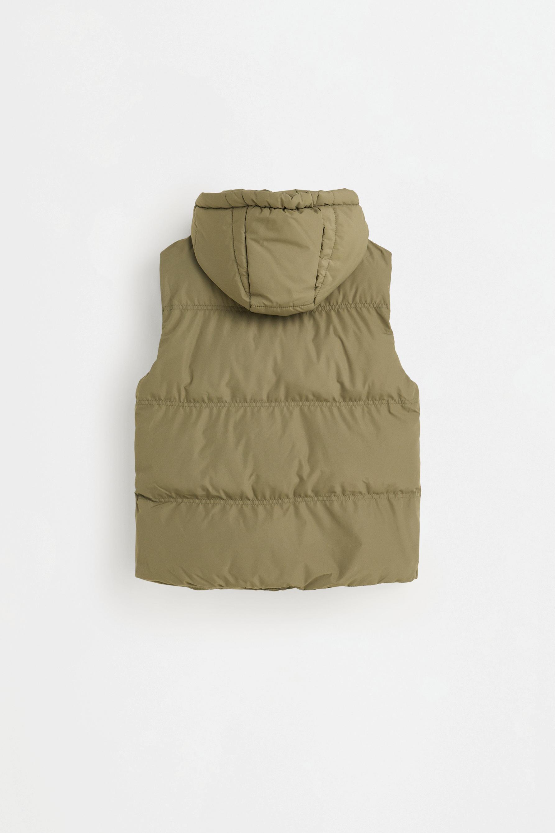 Quilted hooded gilet — PALE KHAKI