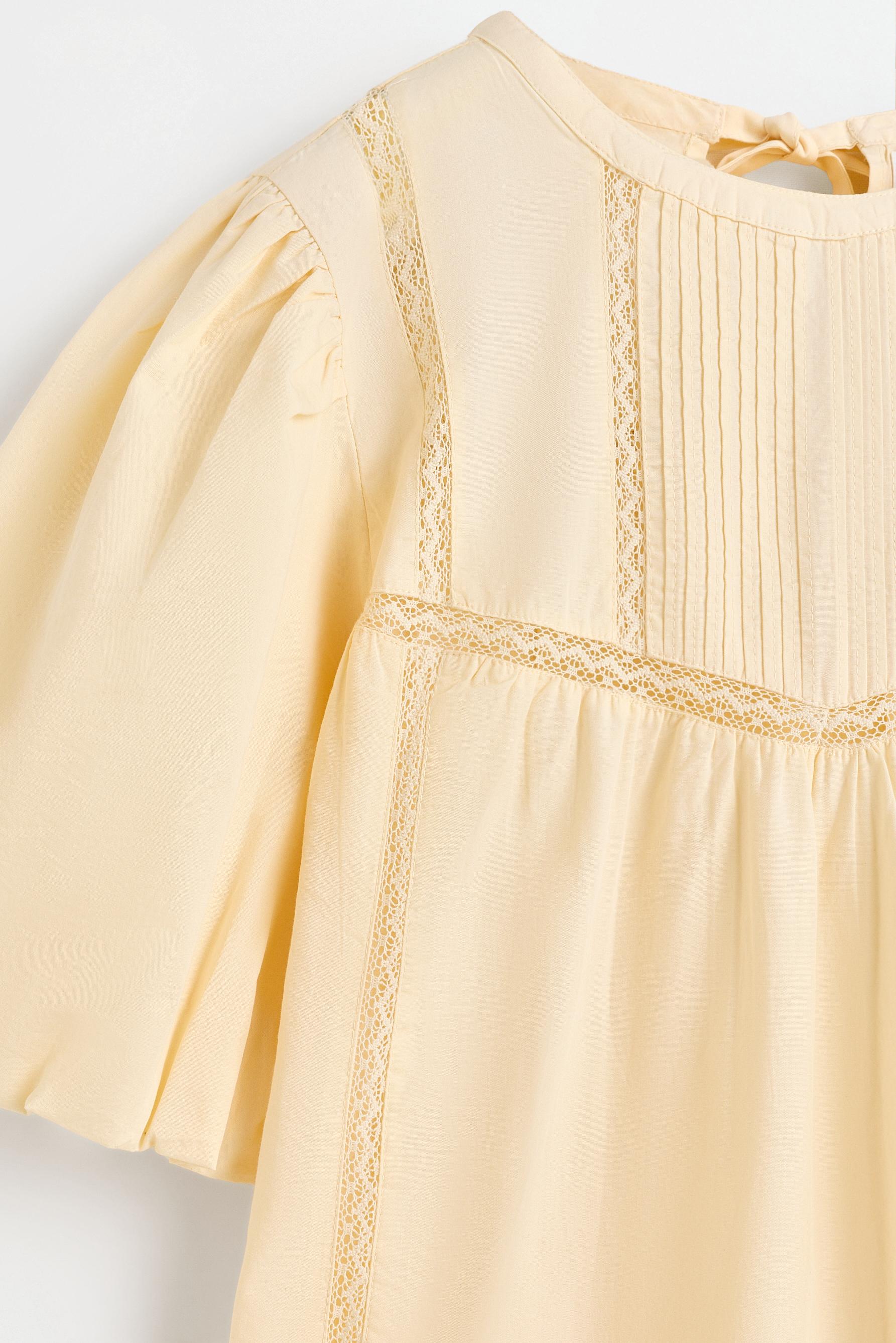 Embroidered blouse — VANILLA