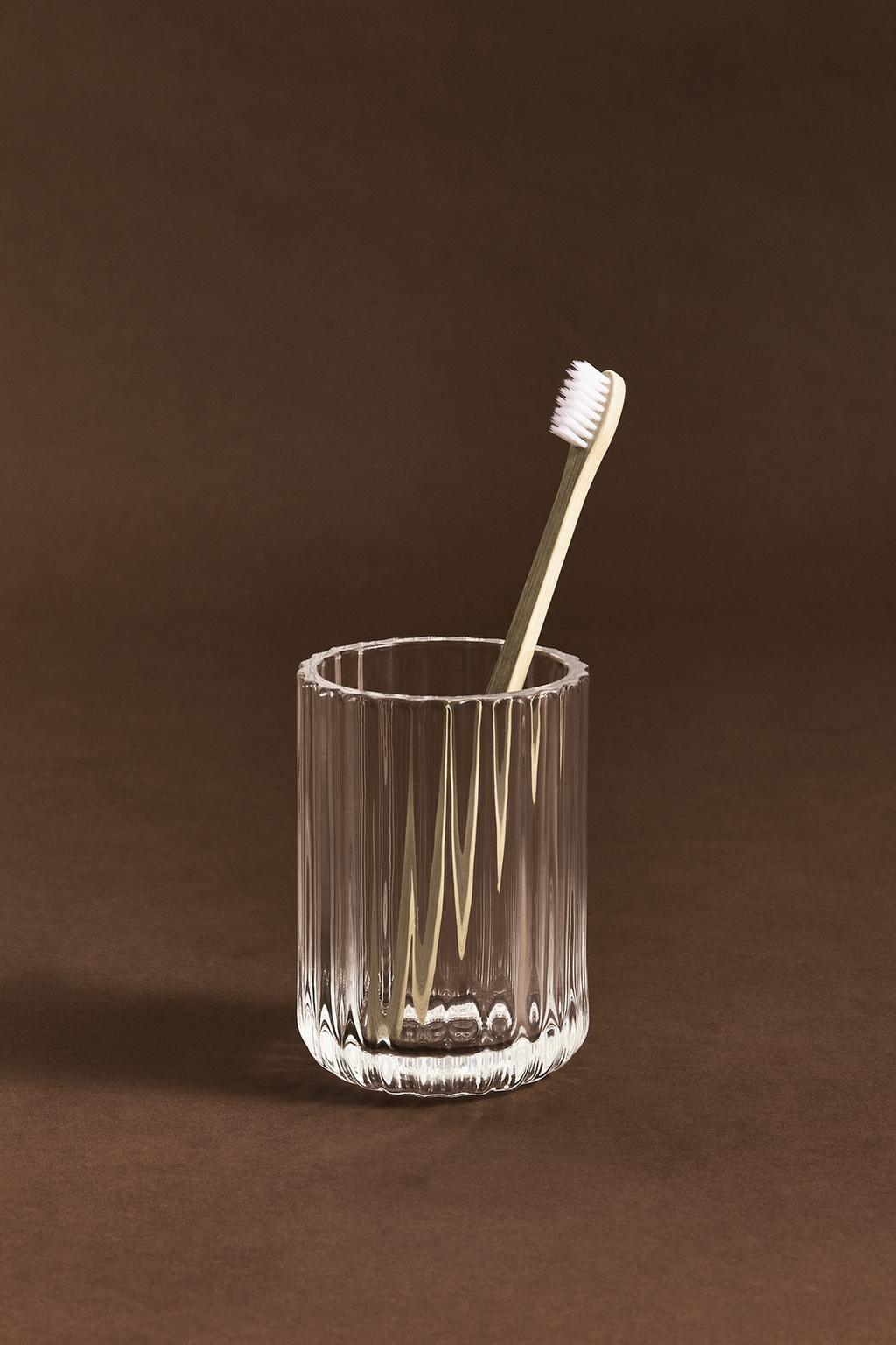 Textured glass toothbrush holder – Lefties – صورة المنتج