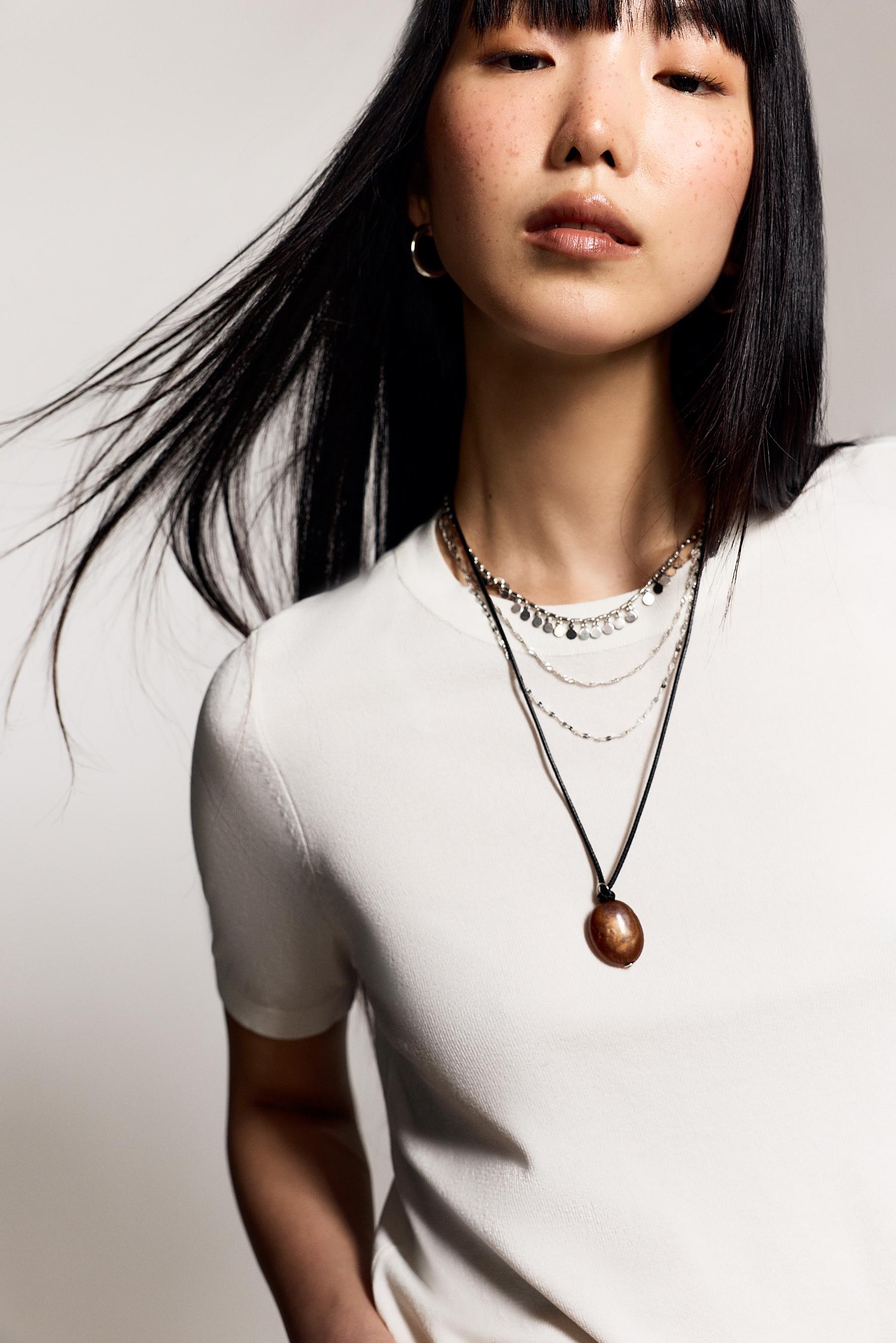 Basic knit top — WHITE