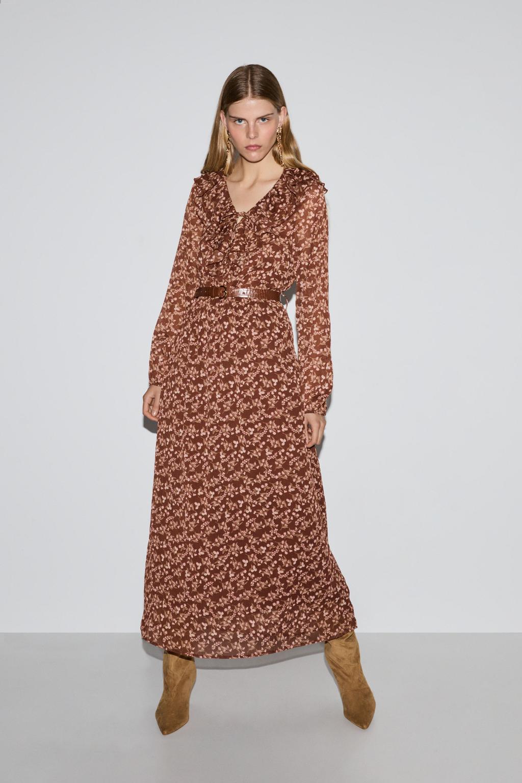 Midi dress with ruffles