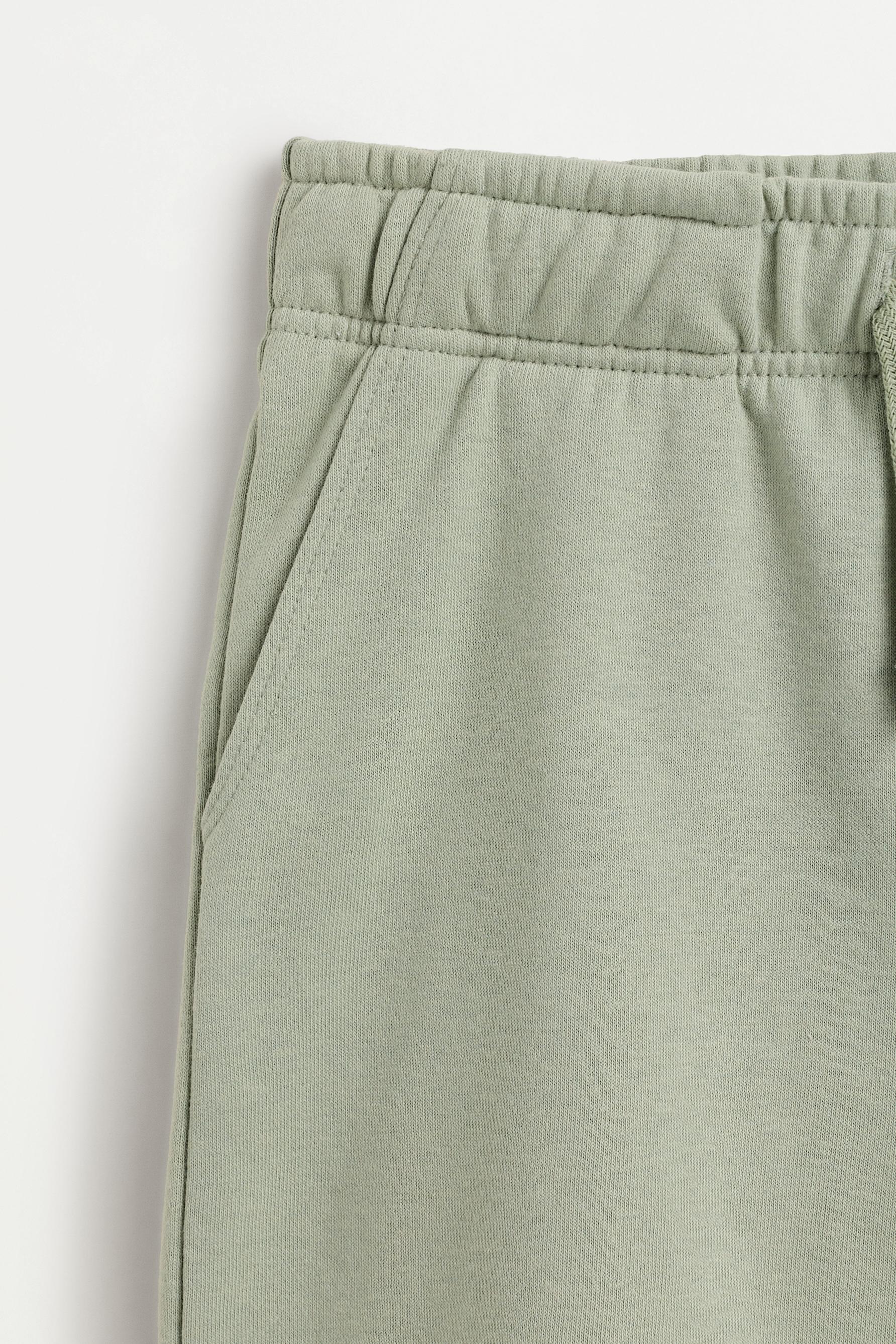Jogger plush Bermuda shorts — PALE KHAKI