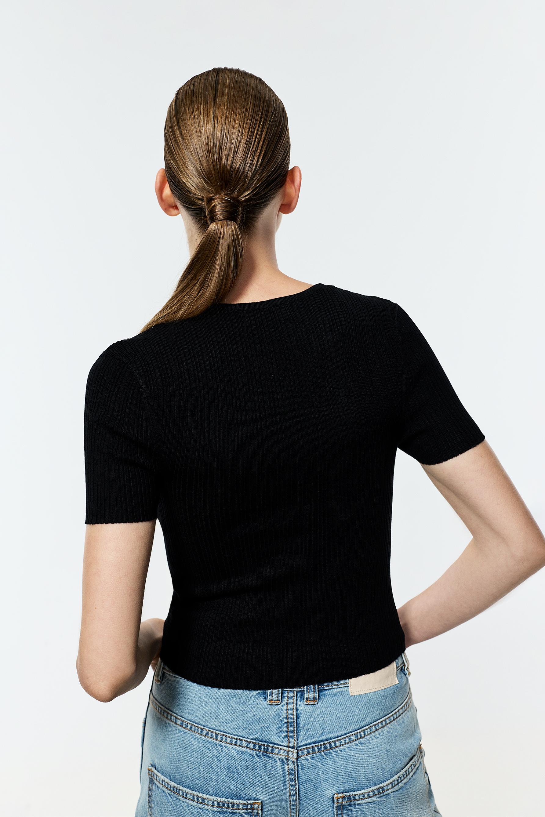 Basic ribbed knit top — BLACK