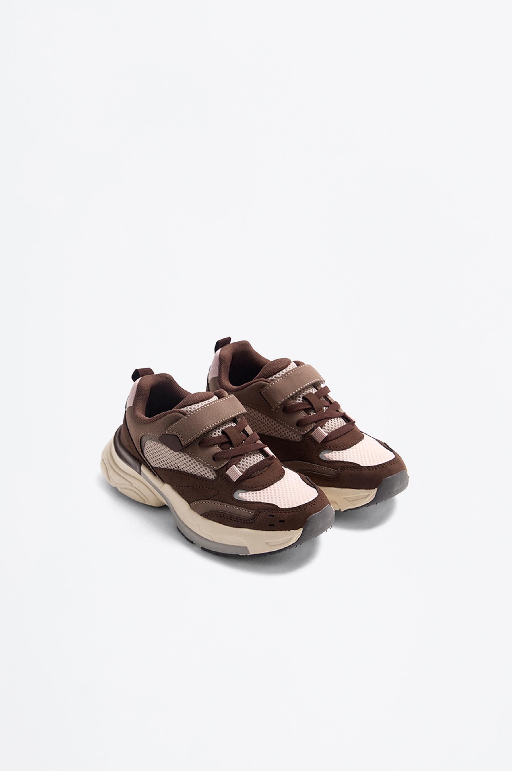 Multi-piece trainers — BROWN