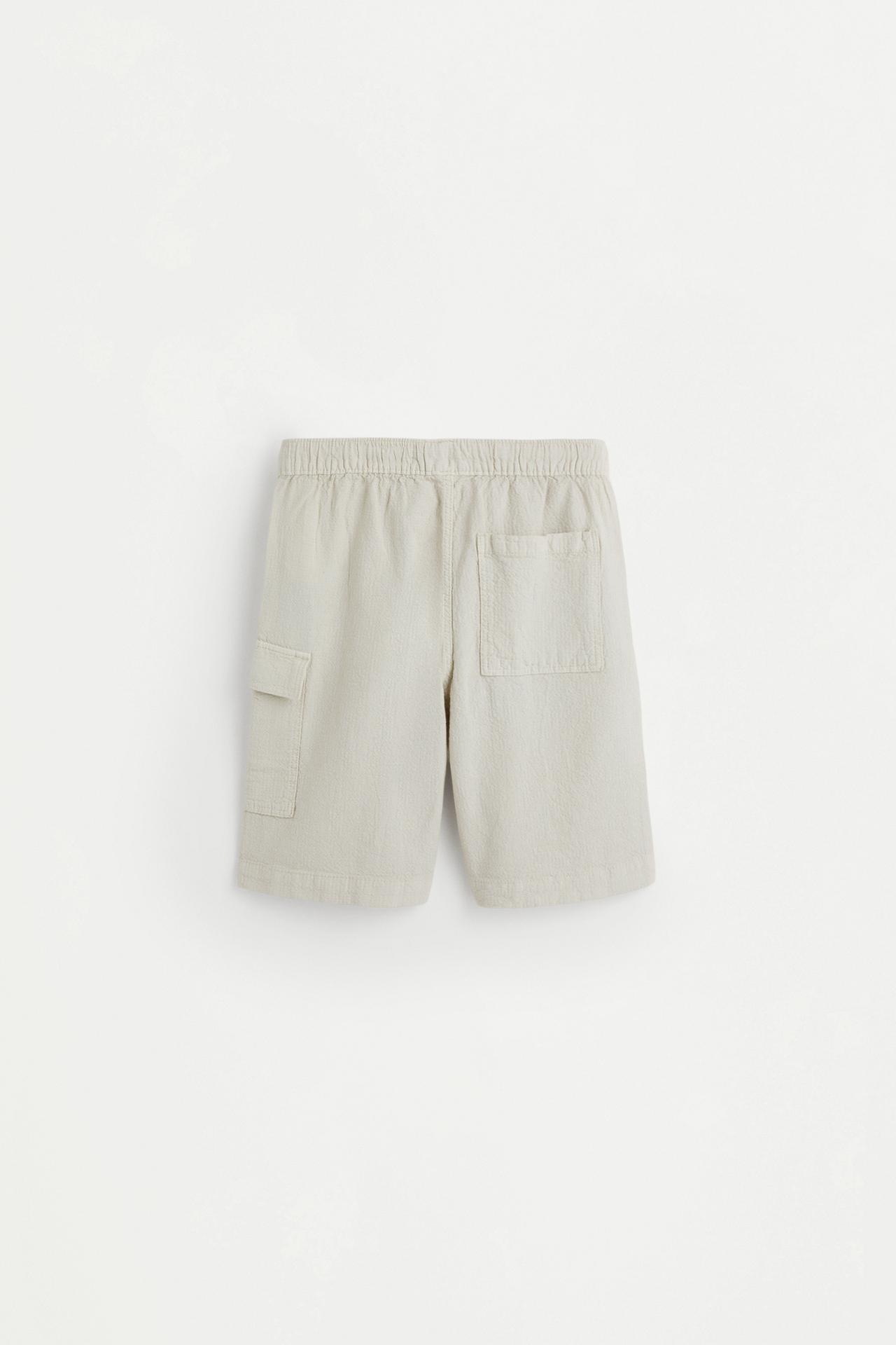 Seersucker cargo Bermuda shorts — STONE