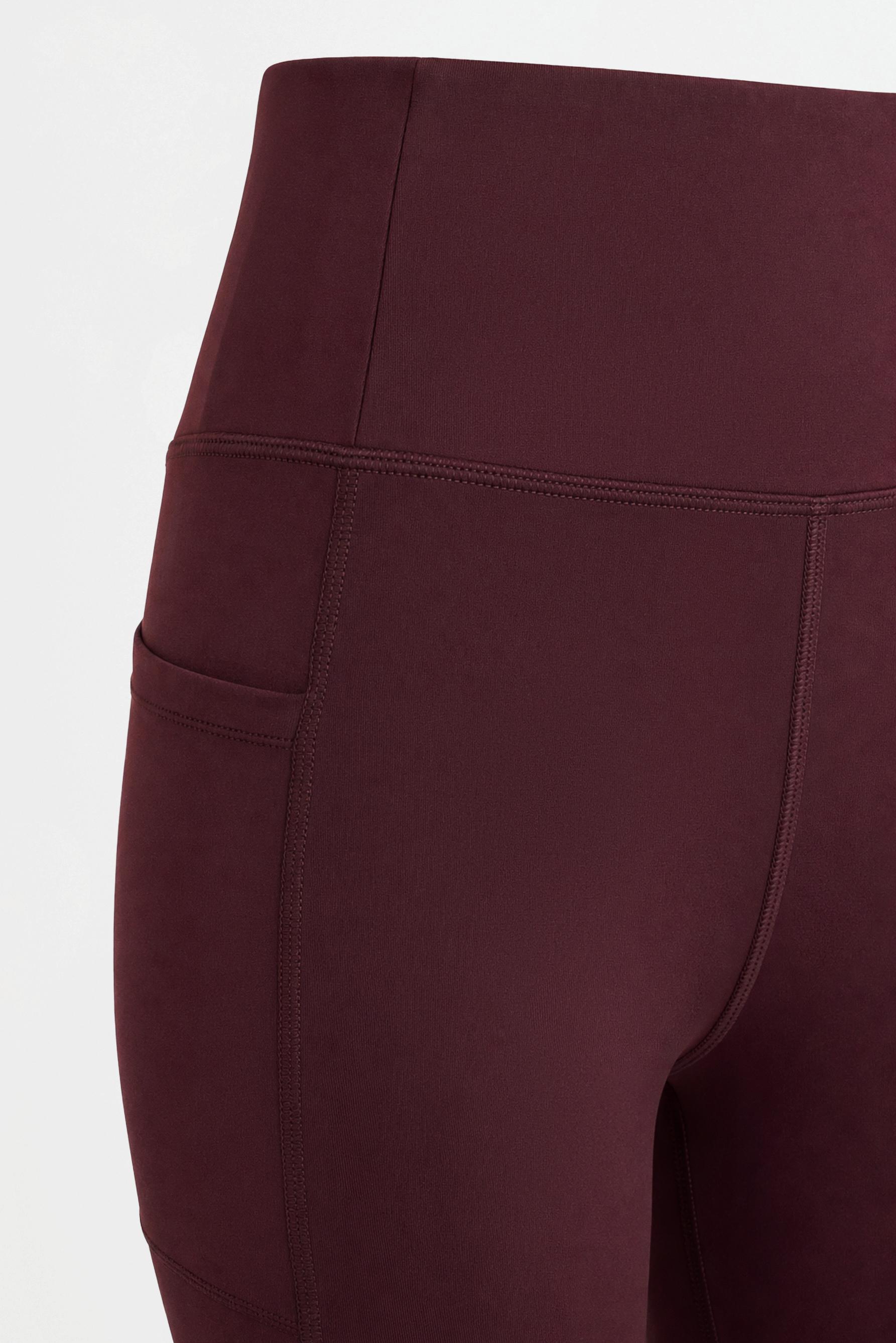 Shaping effect sports cycling leggings. — WINE