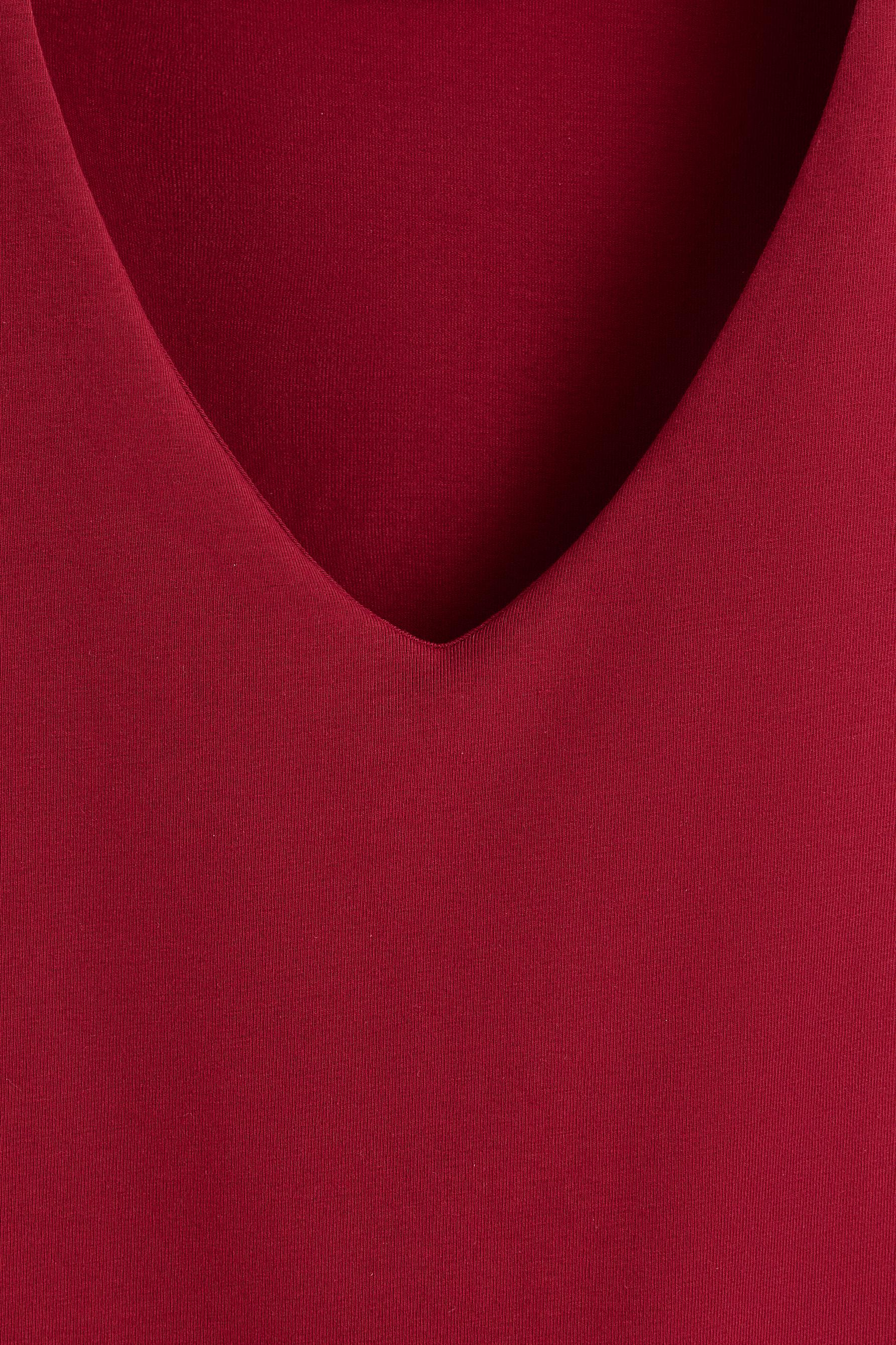 V-neck T-shirt — BRIGHT RED