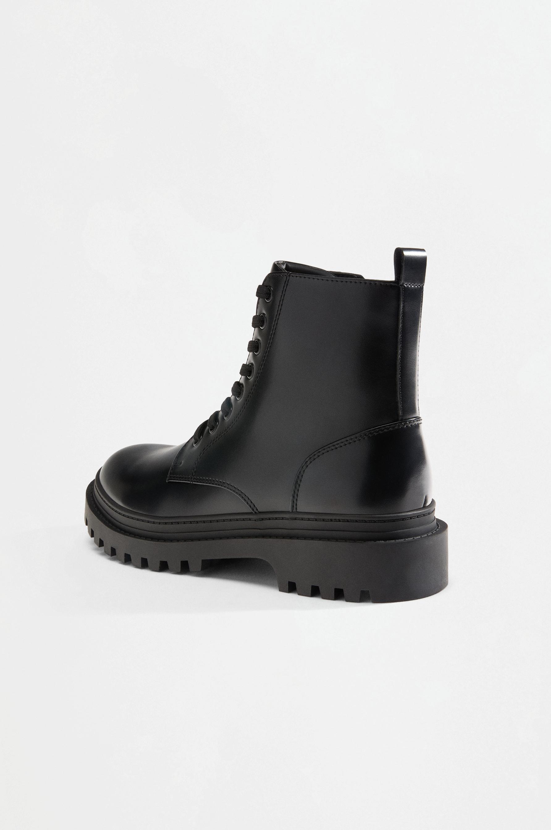 Track boots — BLACK