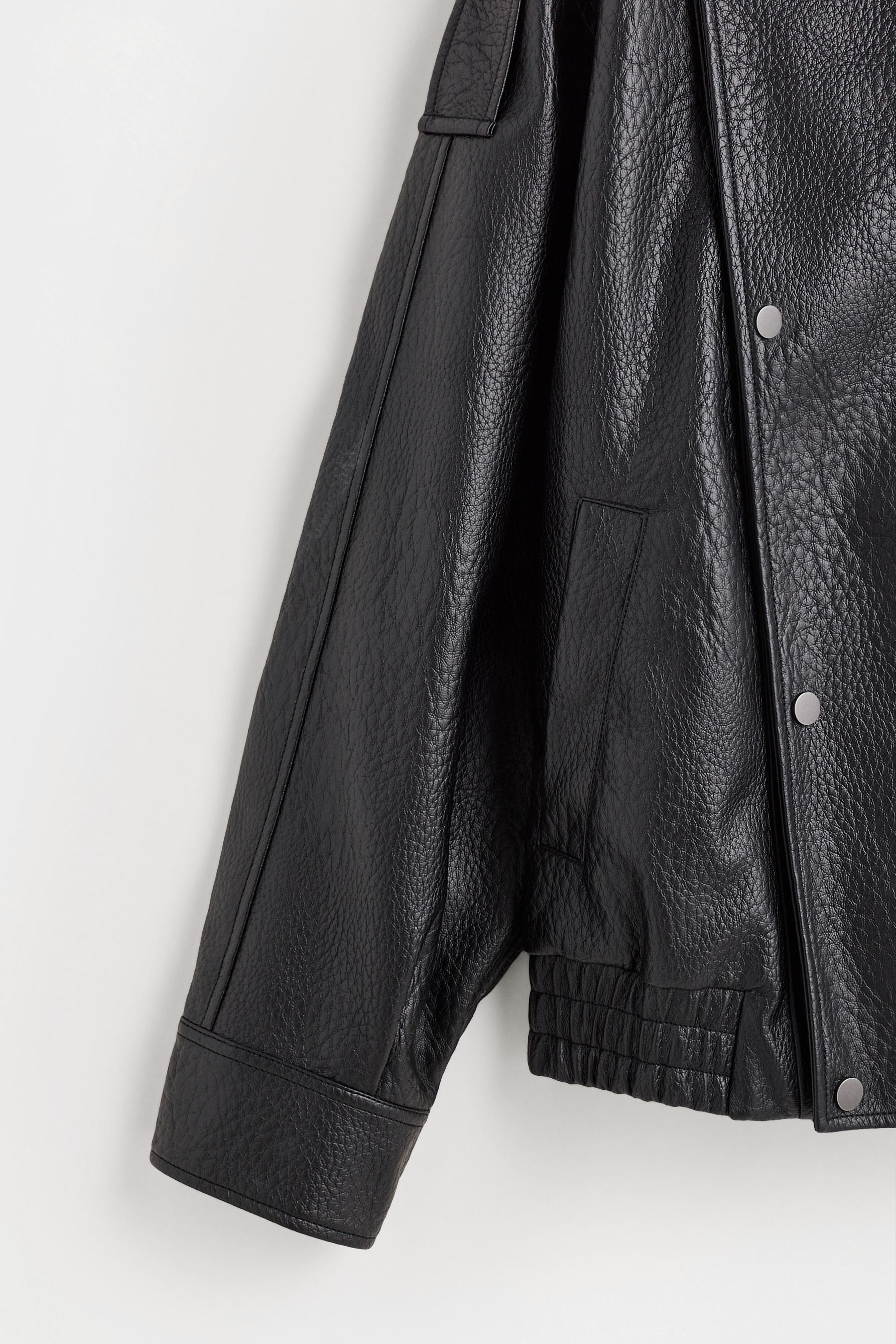 Oversize leather effect bomber jacket — BLACK