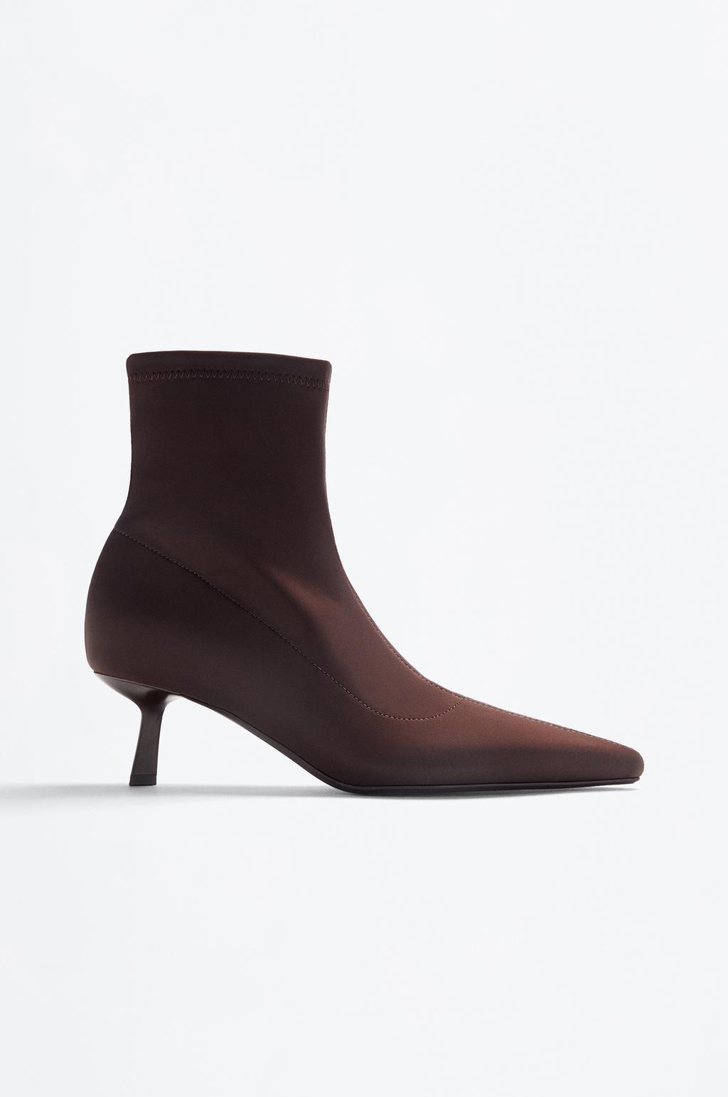 Stivaletto con tacco sottile
