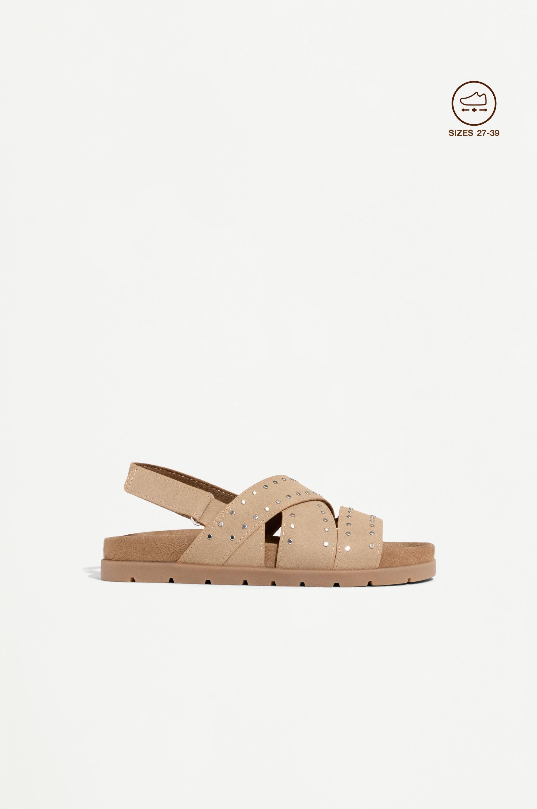 COMFORT STUDDED SANDALS — LEATHER