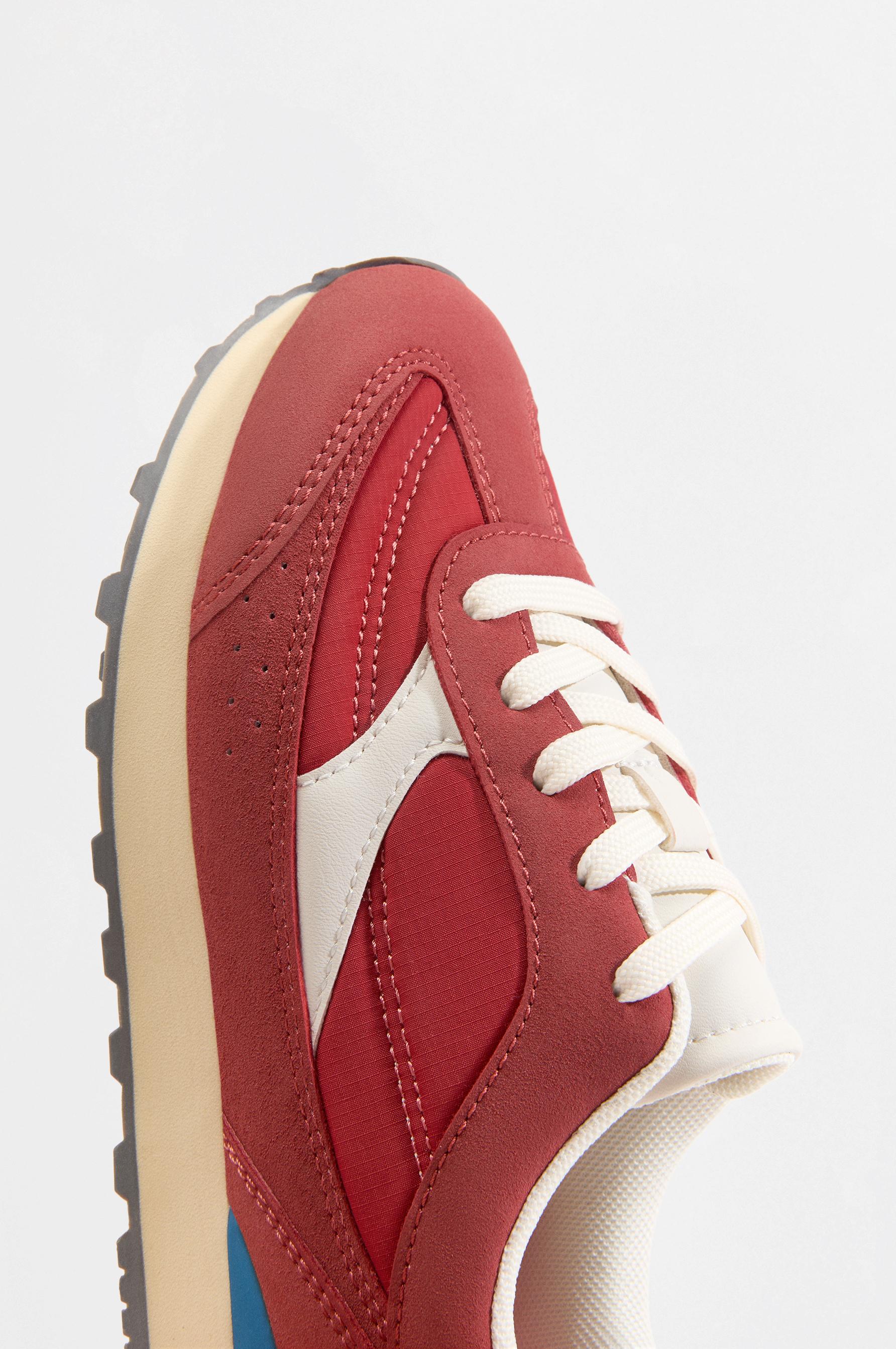Casual sneakers — RED