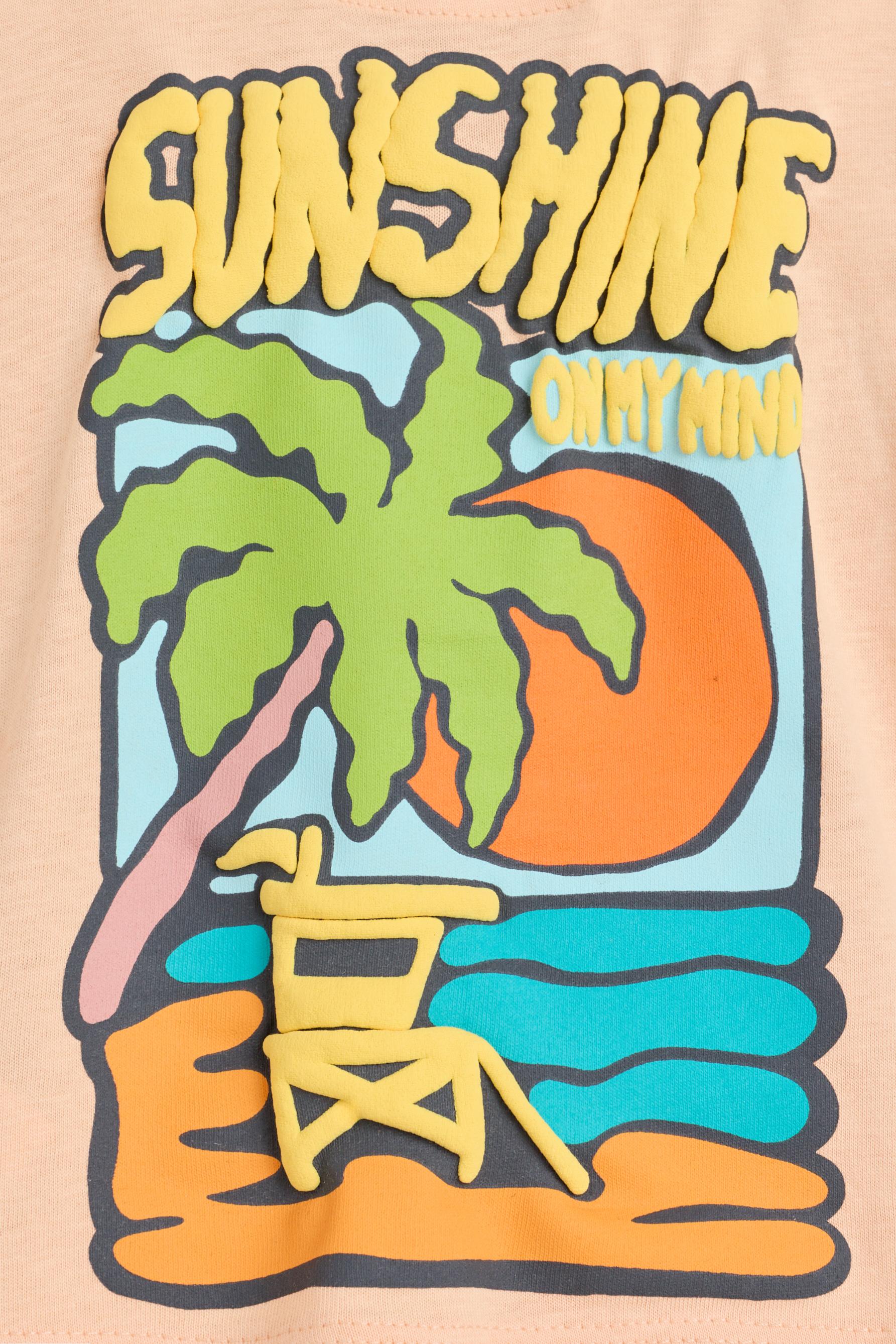 T-shirt with a maxi print on the back — ORANGE