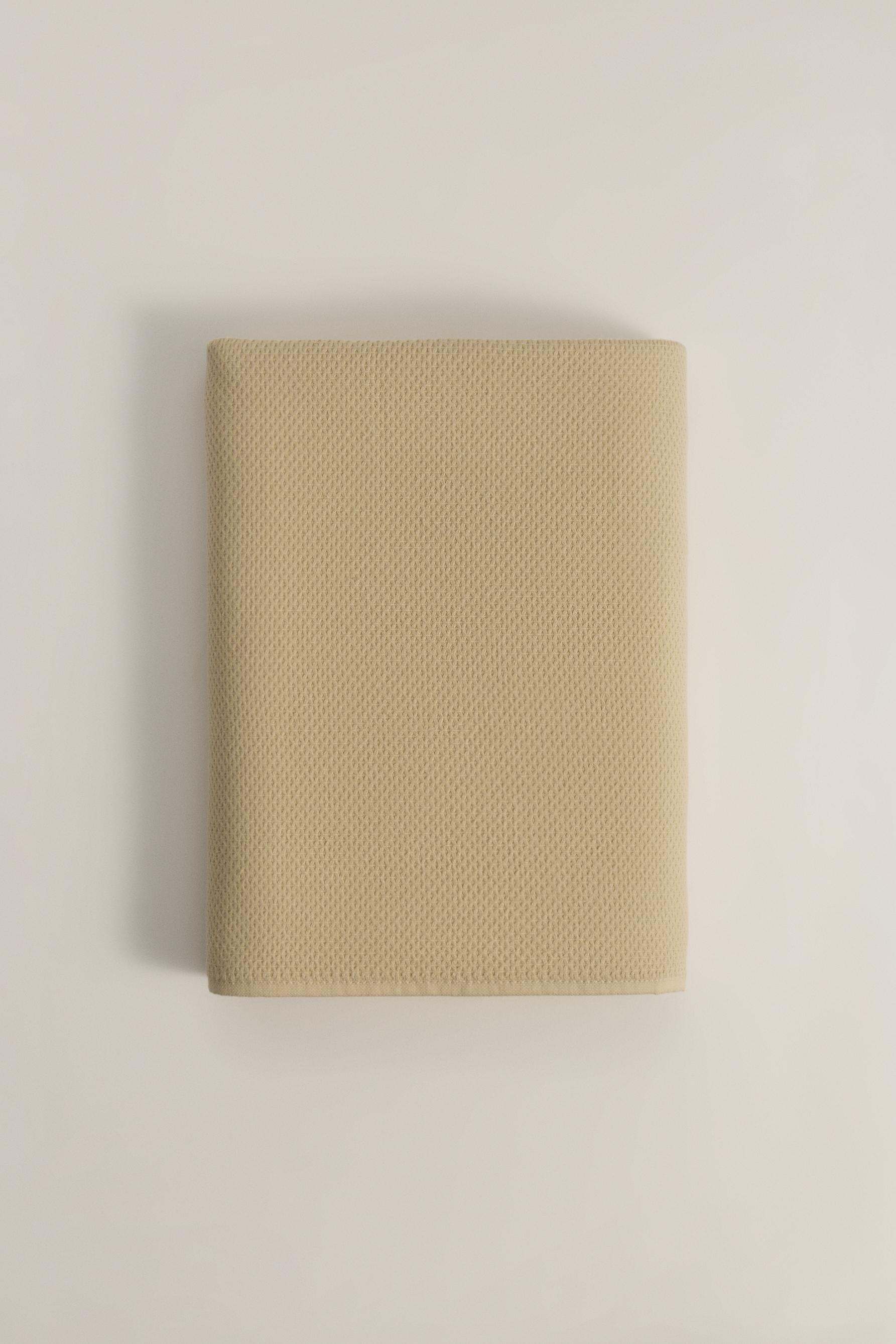 Toalla de manos estructura 90 x 50 cm