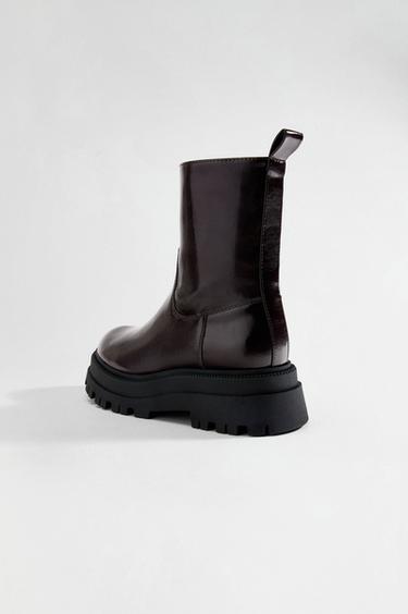 Flat track ankle boots — BROWN 4