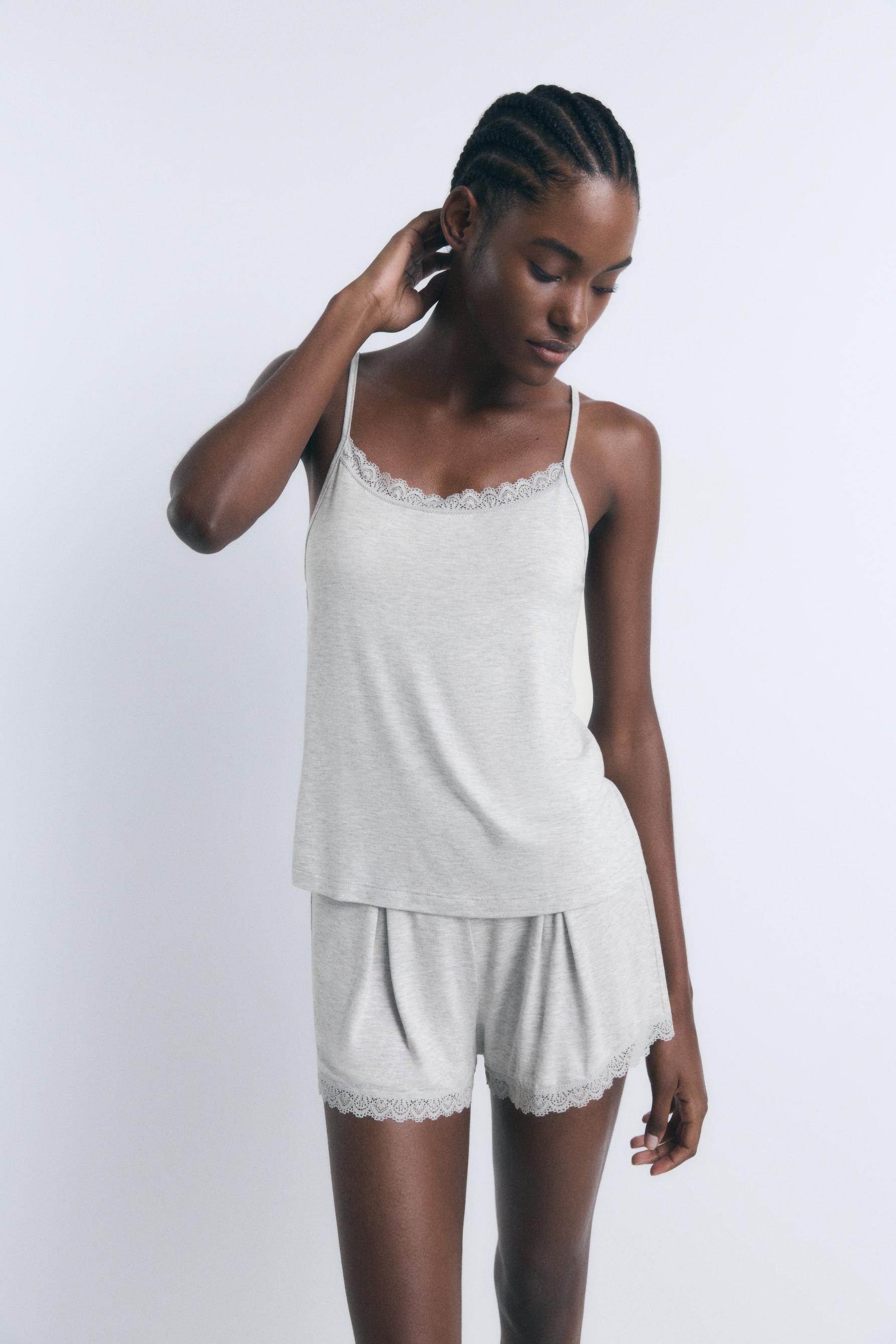 Camiseta pijama tirantes encaje