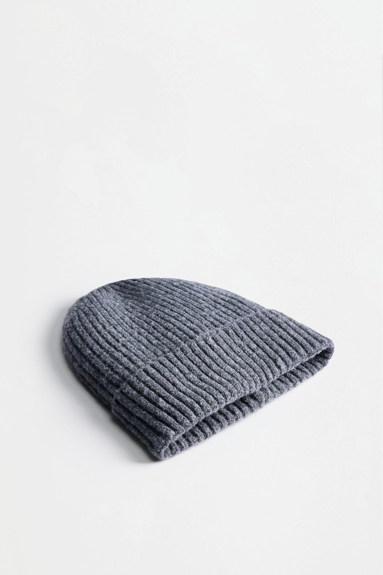 Ribbed hat — GREY