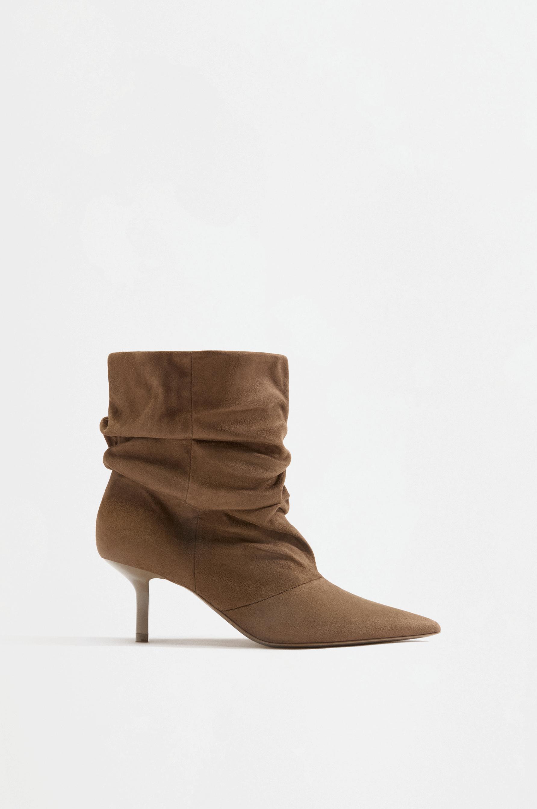 Slouchy ankle boots — BROWN