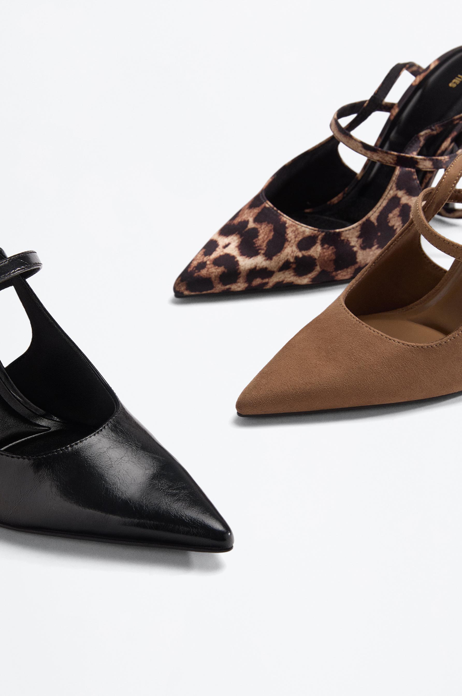 Stiletto heel shoe — LEATHER