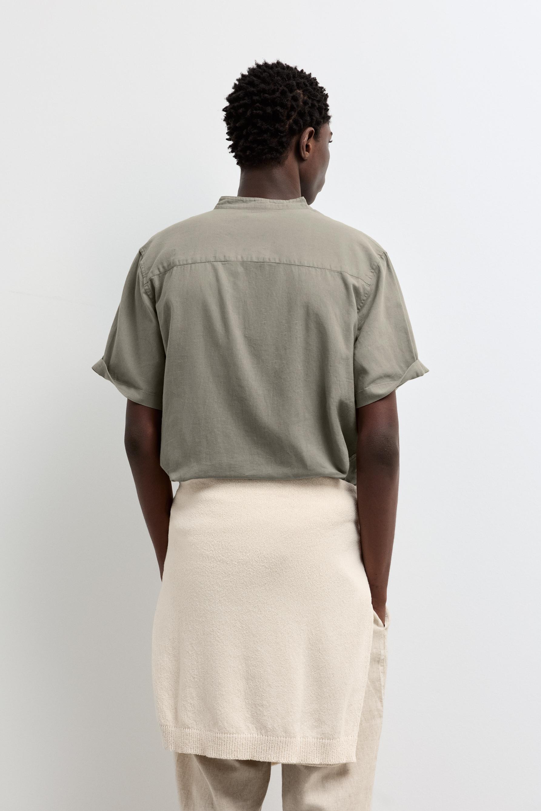 Linen-cotton stand collar shirt — PALE KHAKI