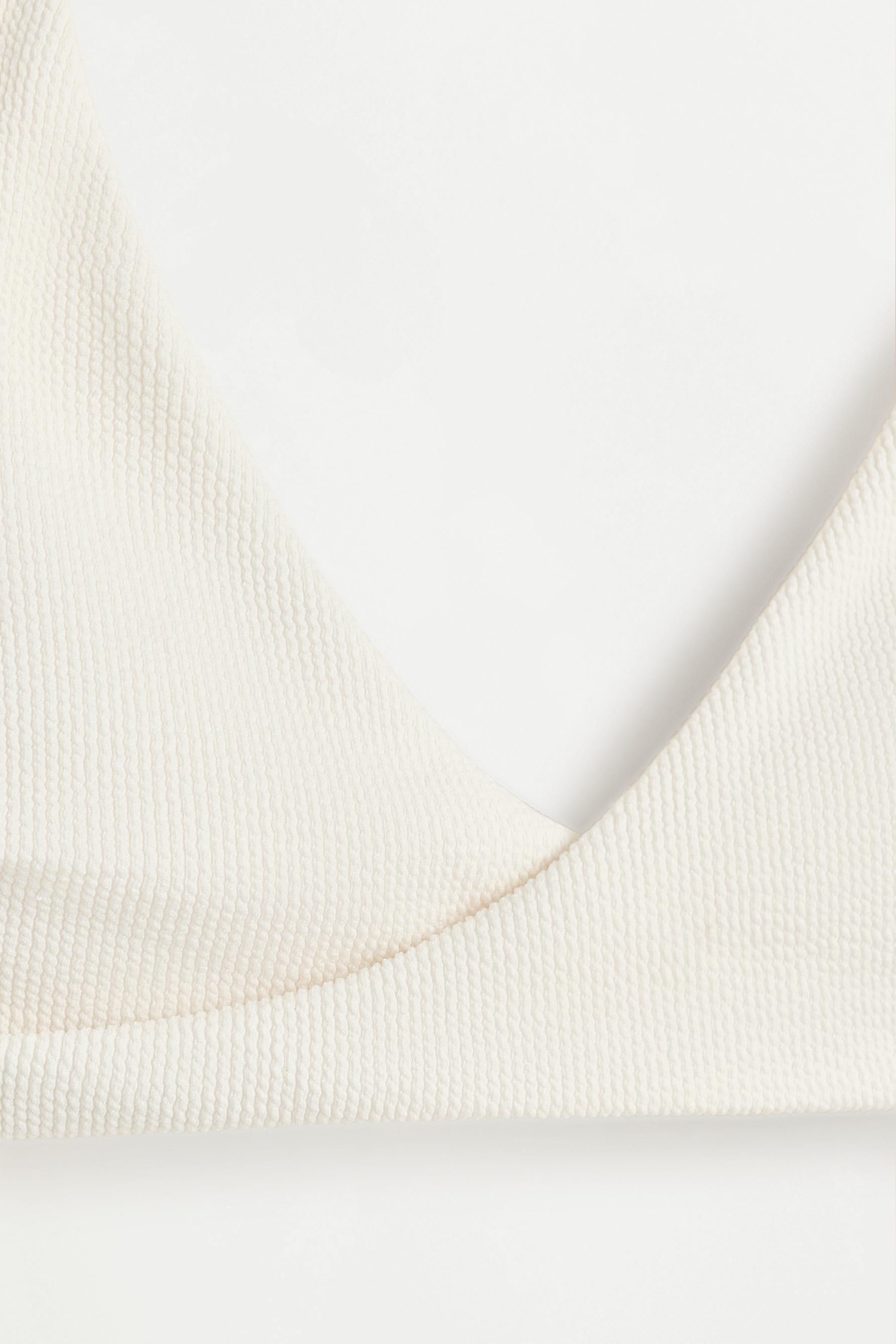 Crossover triangle bikini top — WHITE