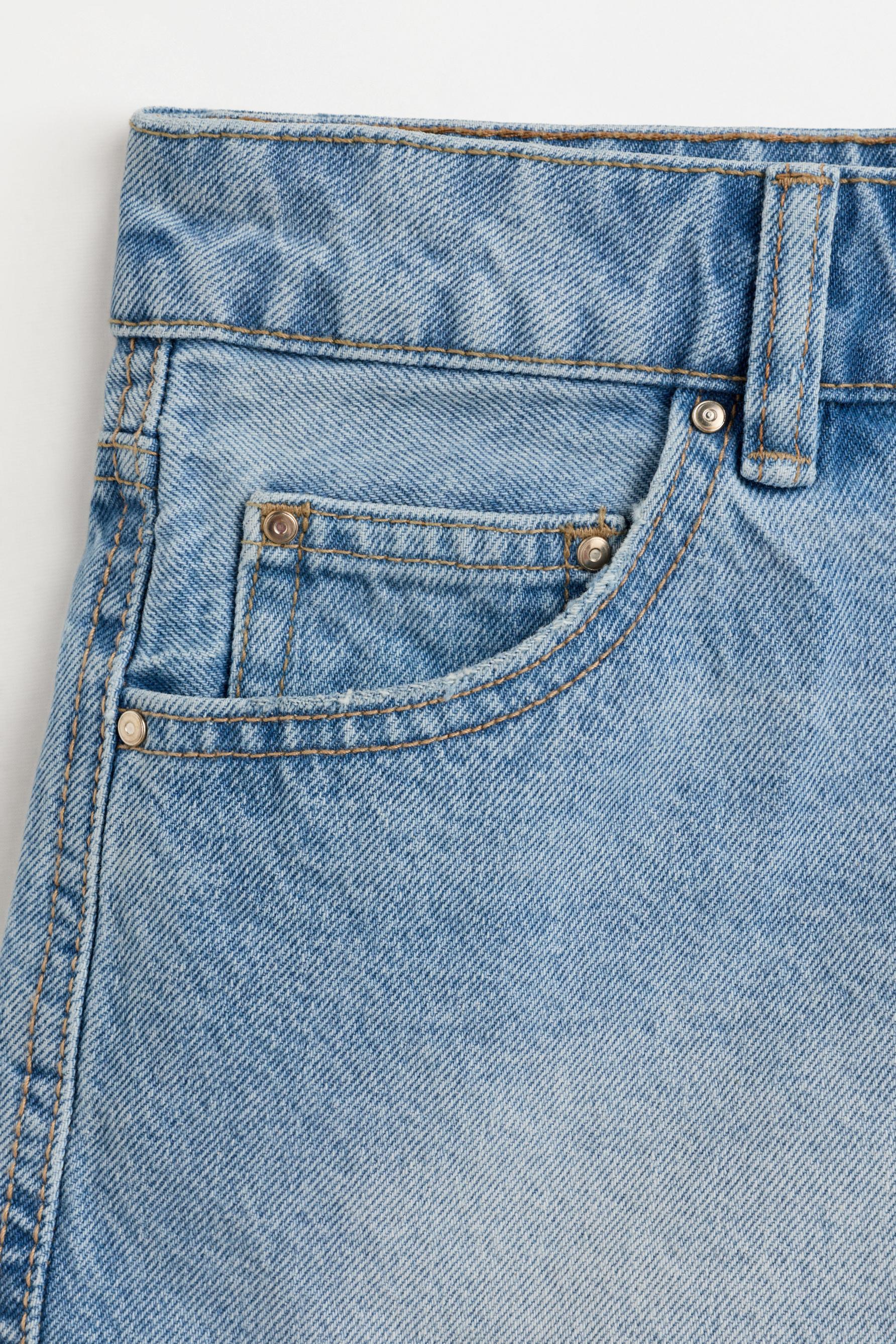 Denim shorts — MEDIUM BLUE