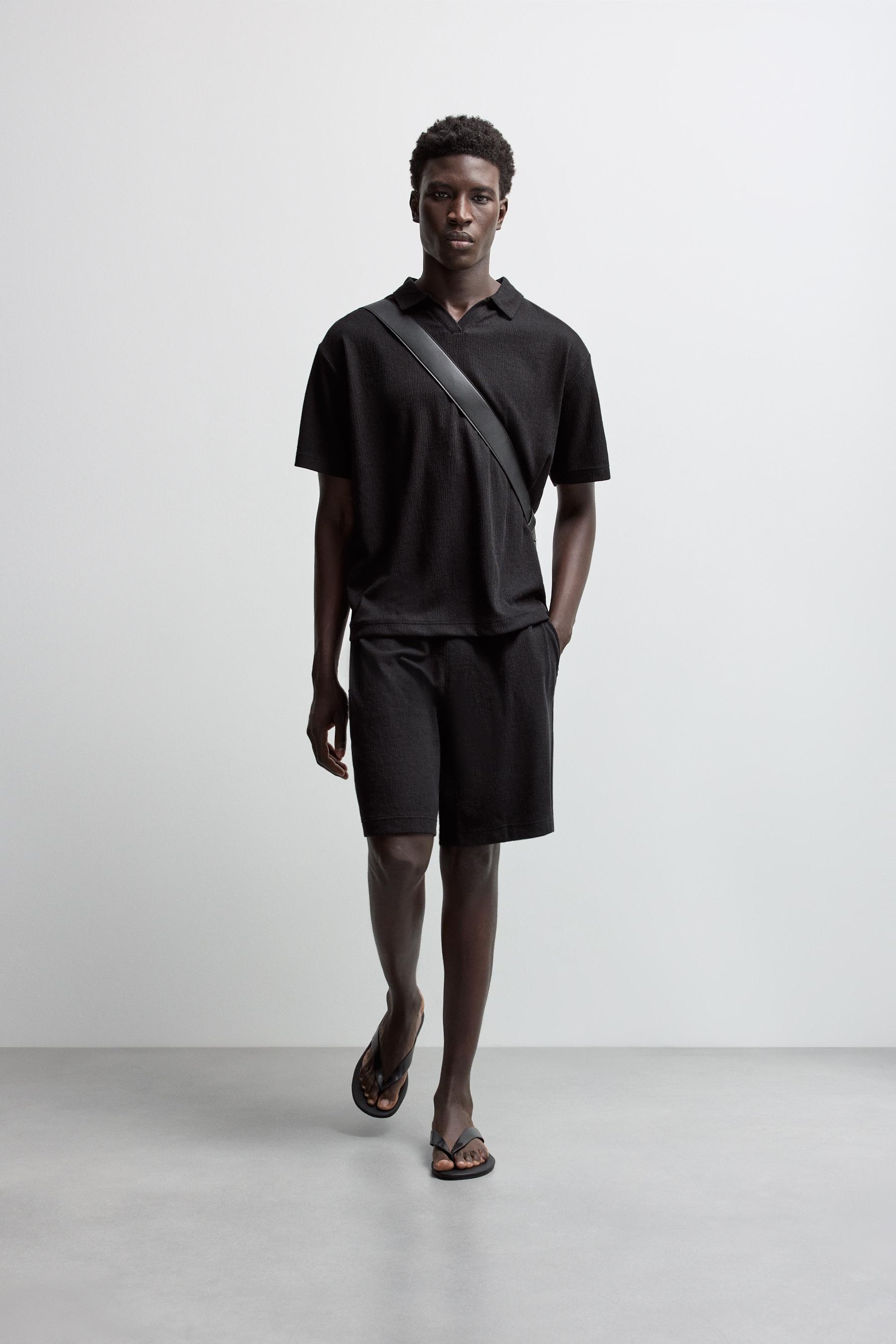 Rustic textured Bermuda shorts — BLACK