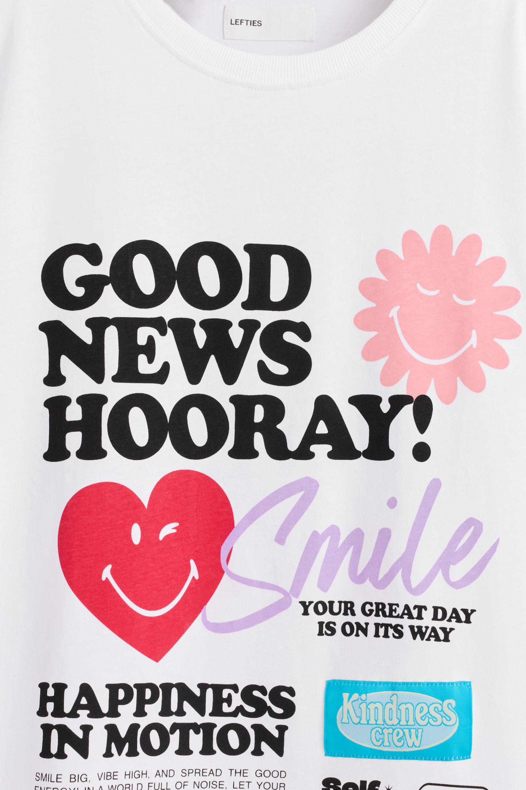 Smiley® T-shirt — OFF WHITE