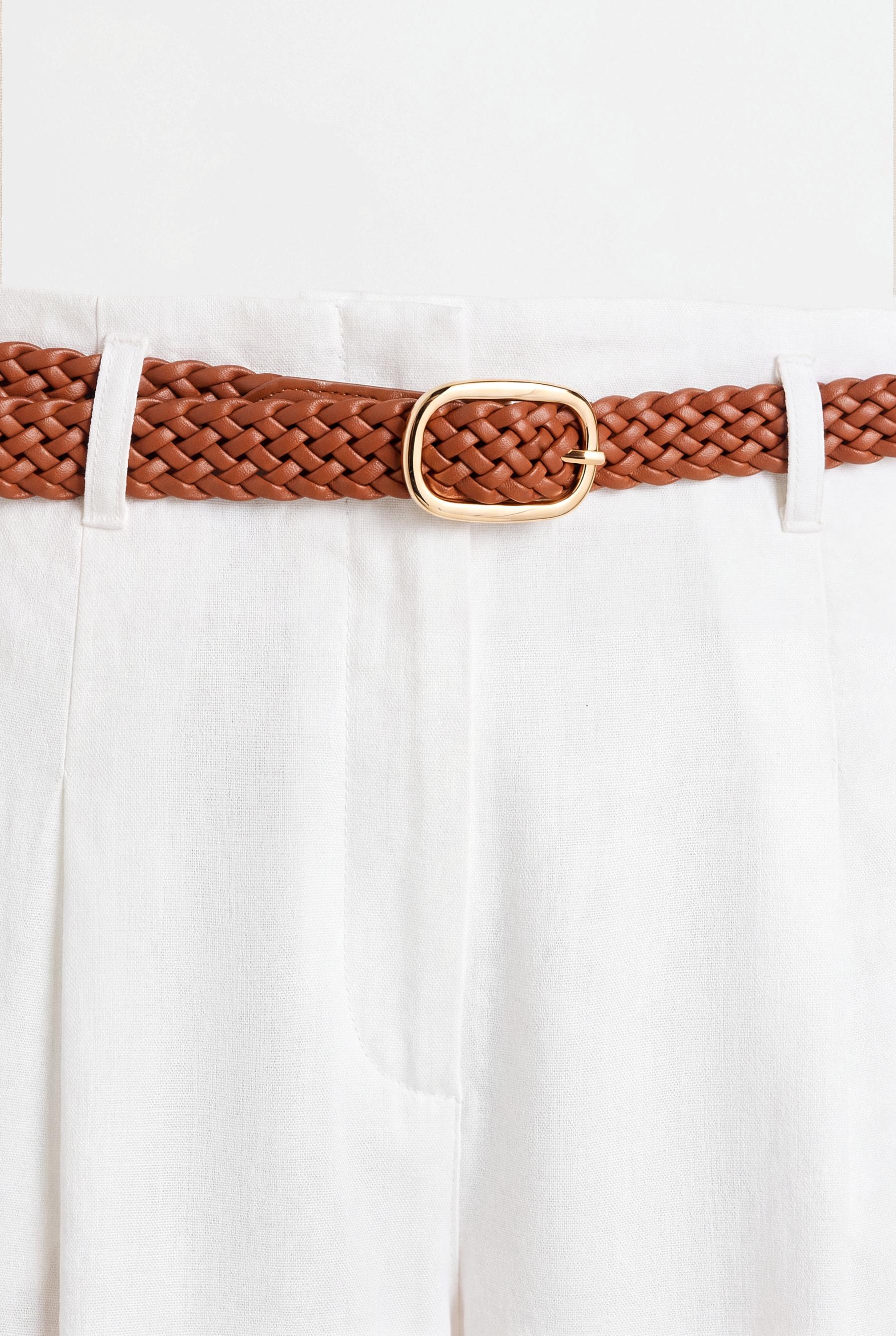 Barrel trousers with belt — WHITE