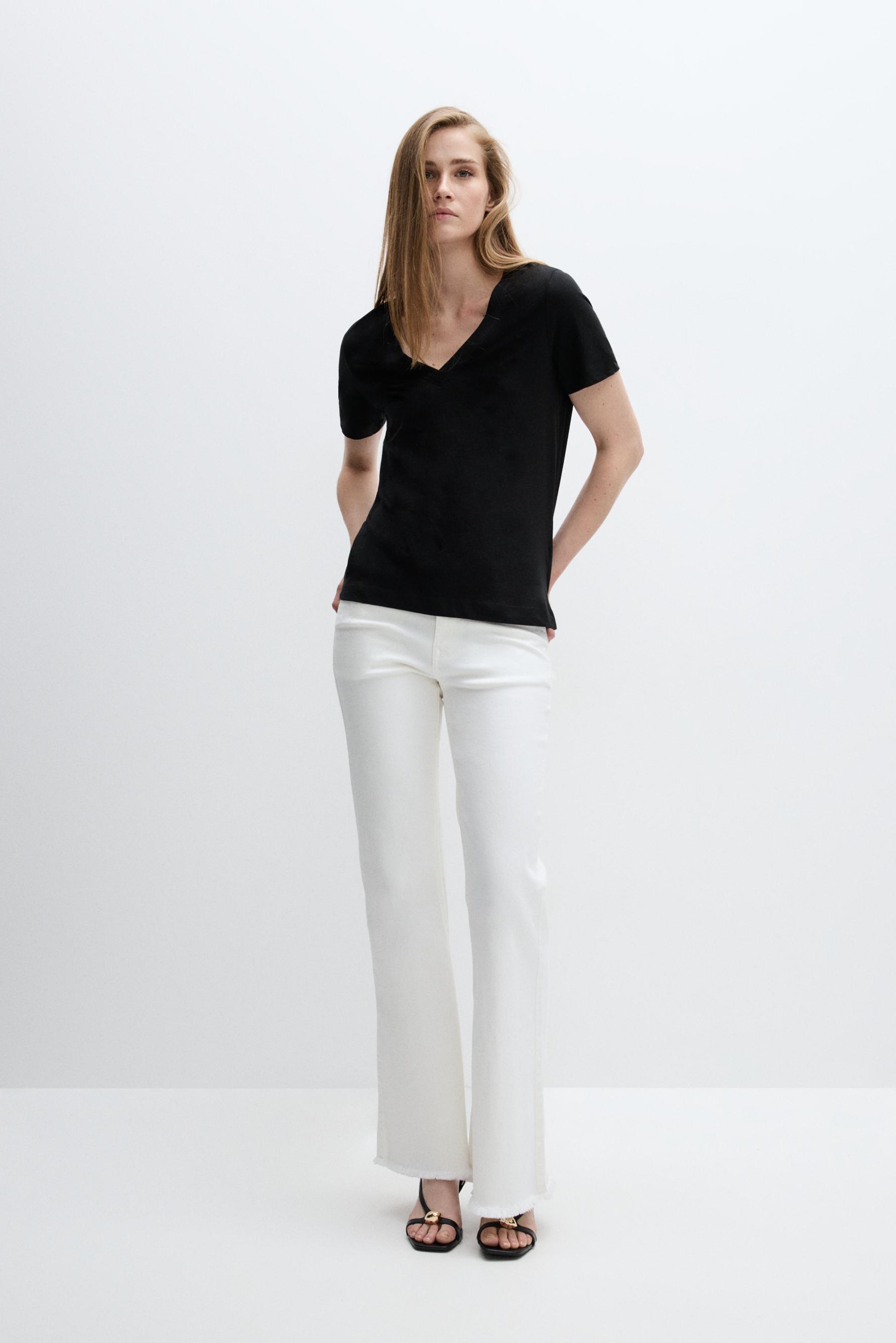 Basic V-neck T-shirt — BLACK