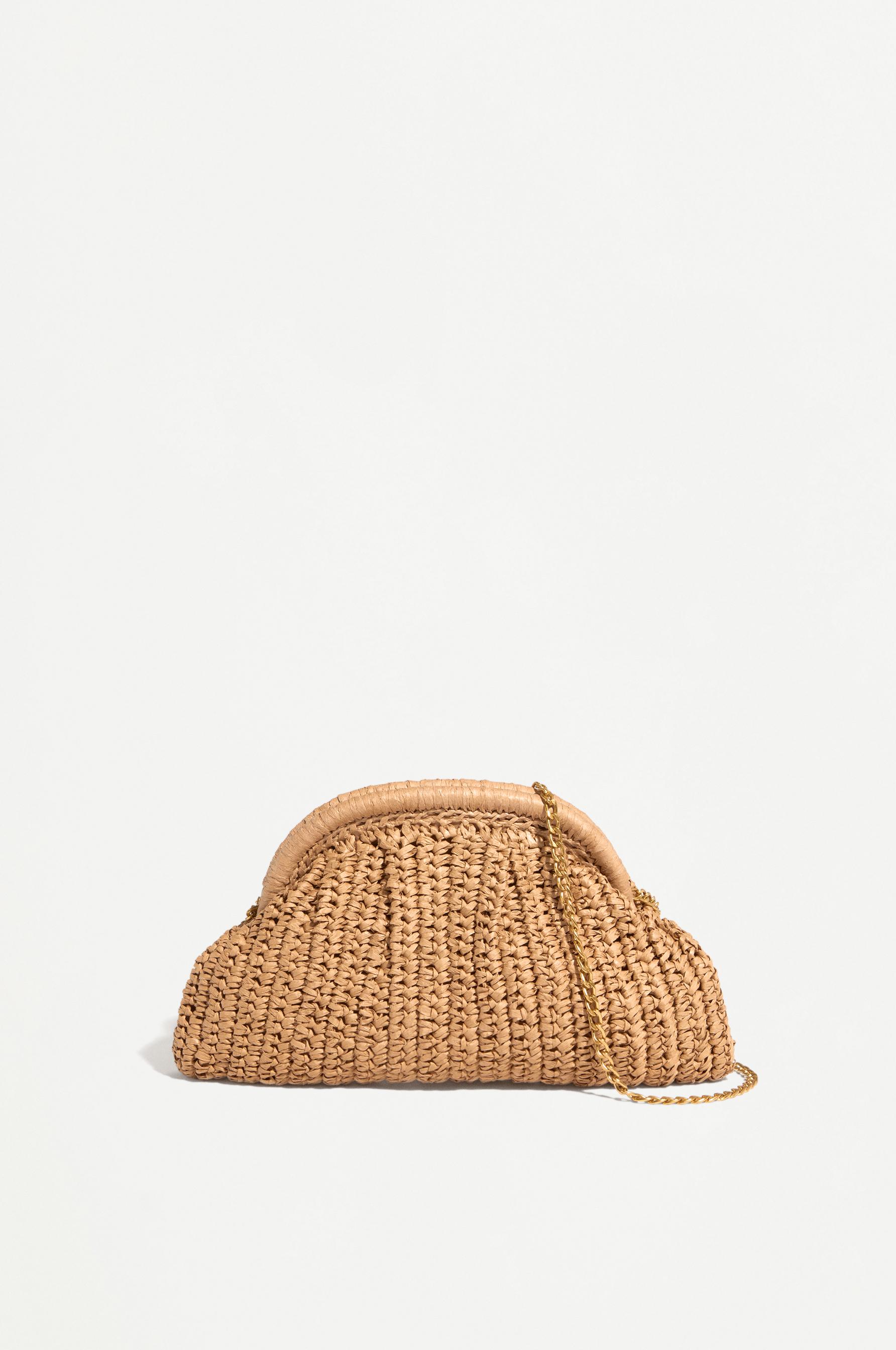 Bolso de mano trenzado